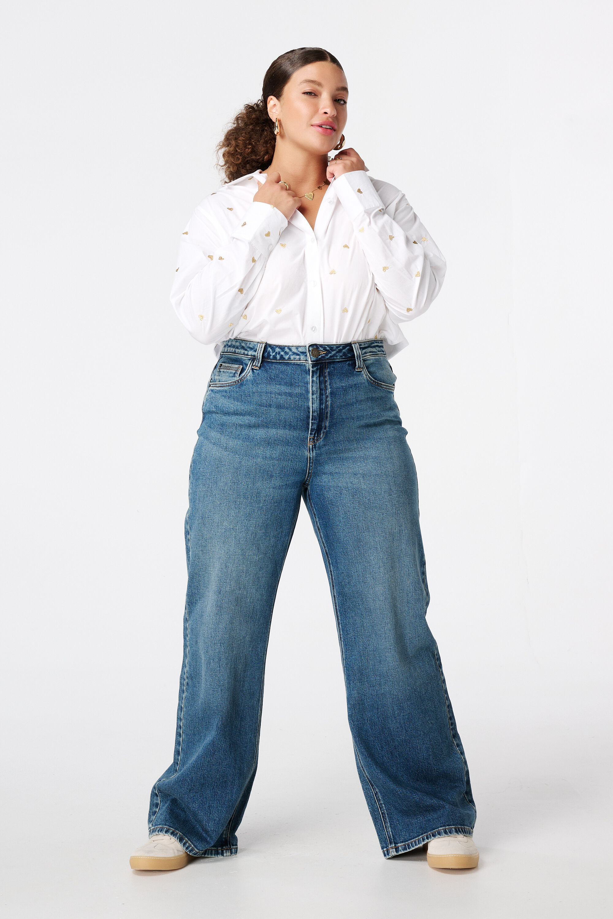 Blouse met geborduurde hartjes image number 5