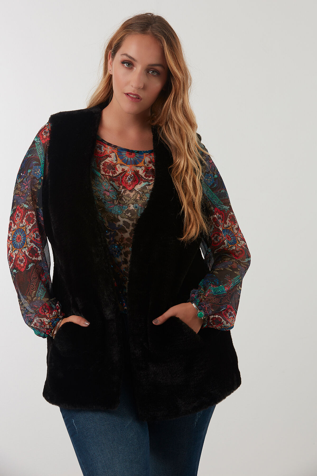 Gilet van imitatiebont image number 3