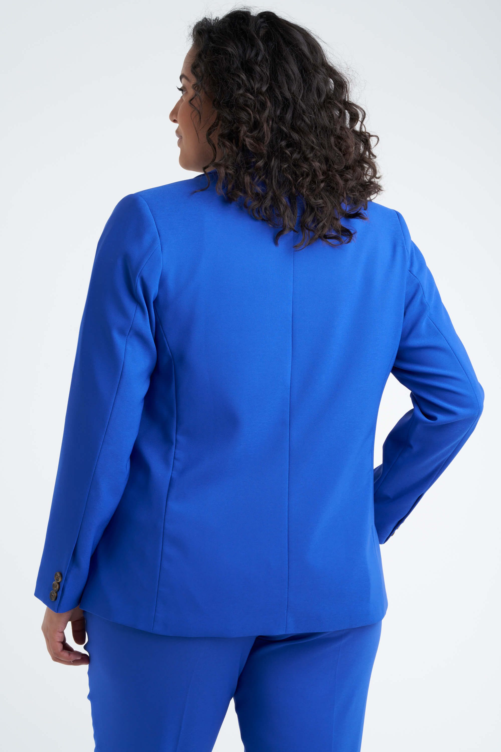 Blazer image number 4