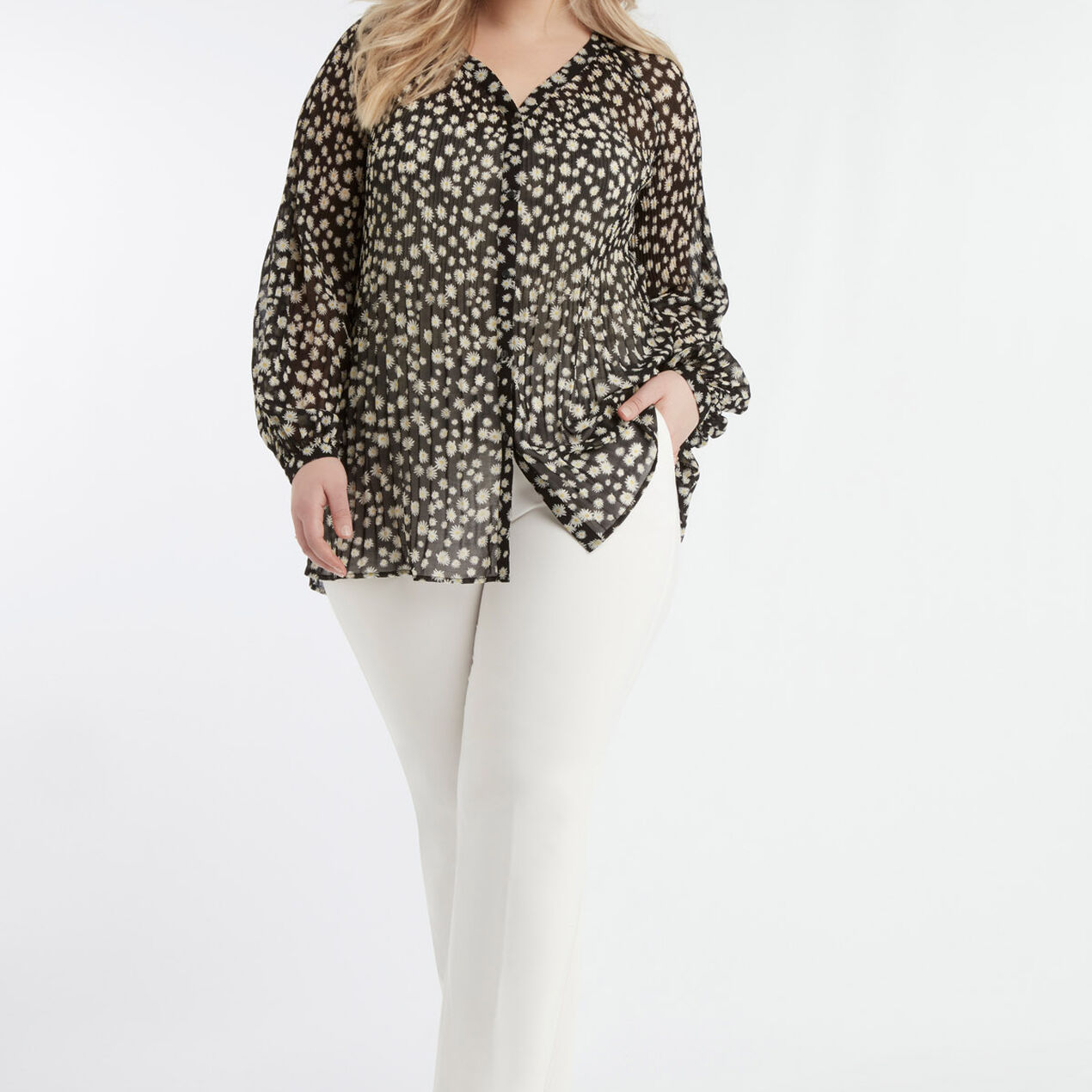 Lookbook Flower Top