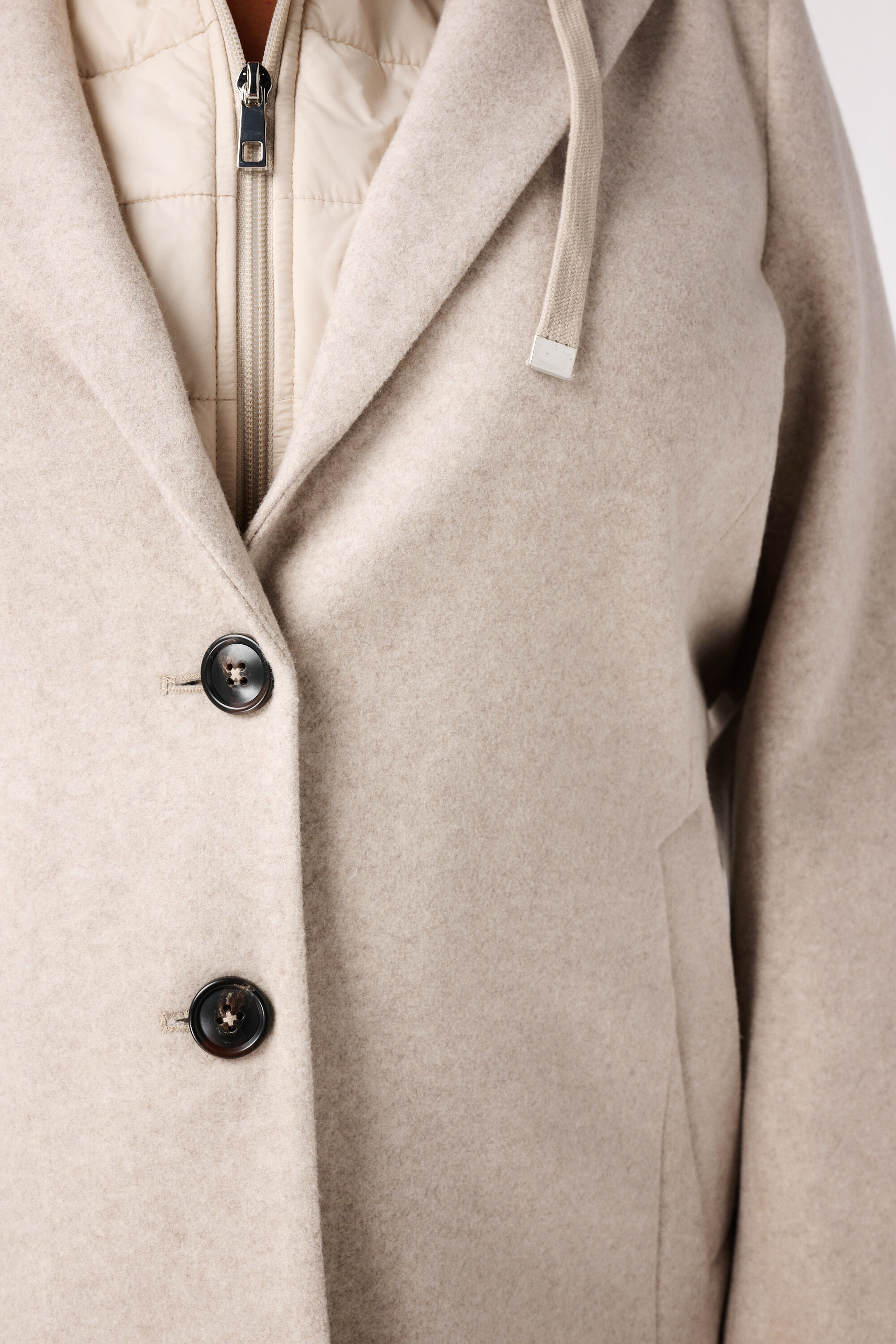 Manteljas met capuchon image number 6