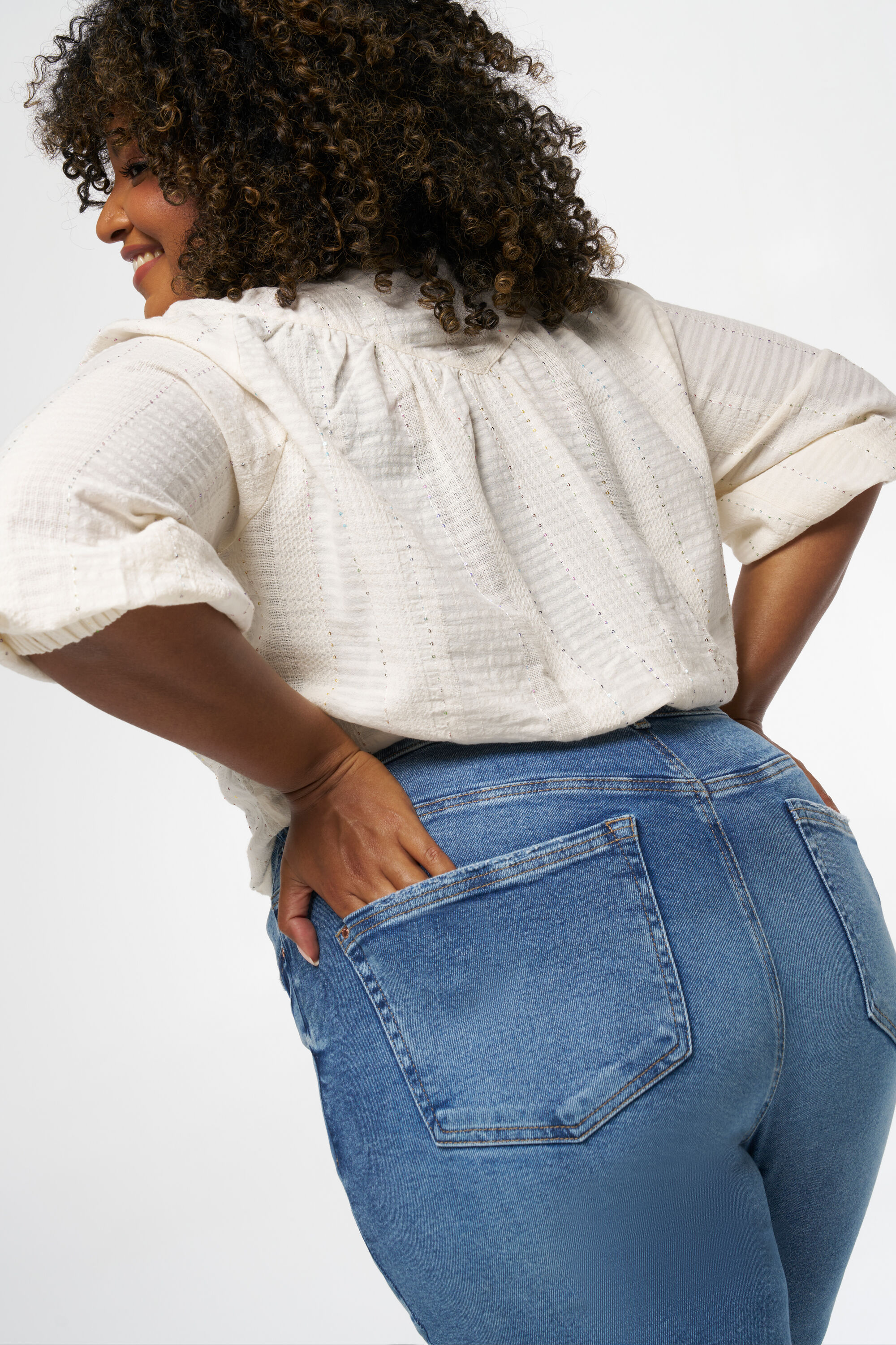 Cropped jeans image number 4