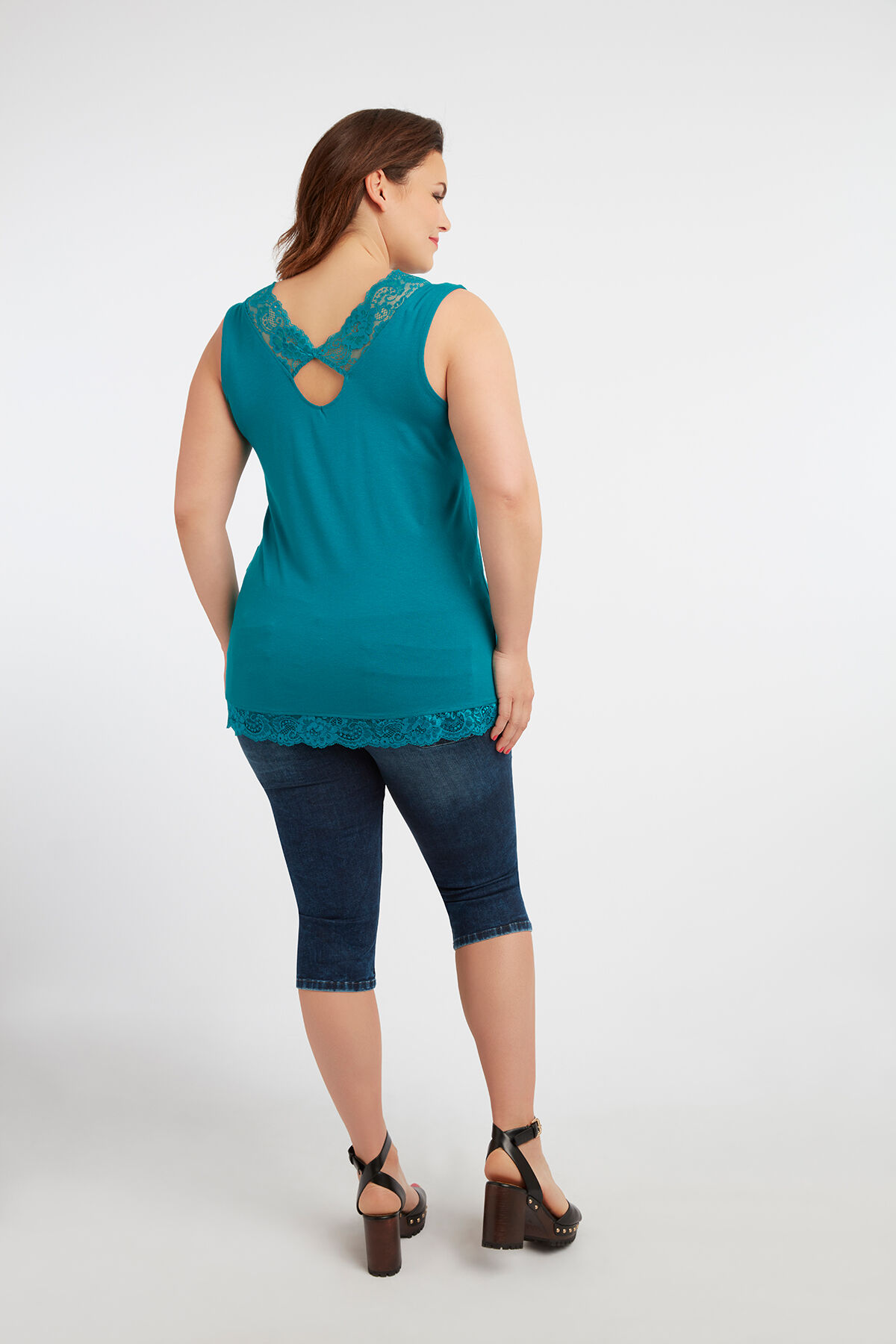 Mouwloze top met kant image number 3