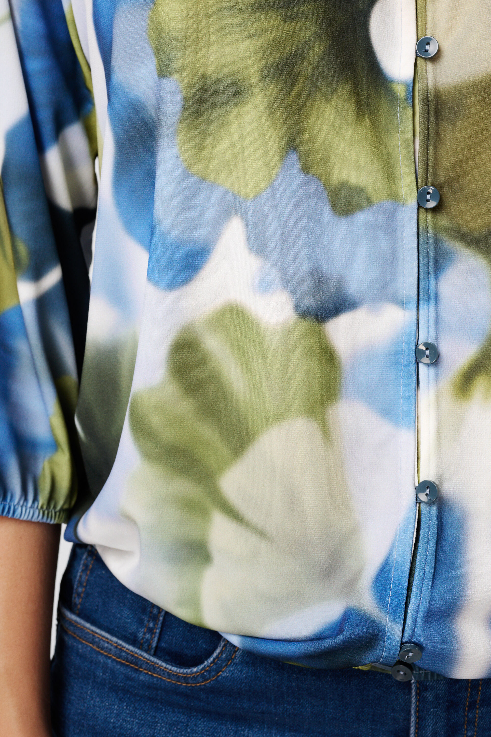 Blouse met print image number 6