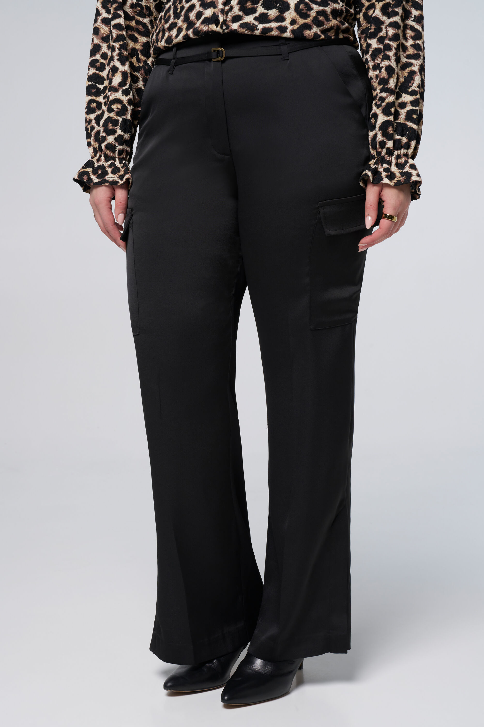 Broek met zakken image number 5