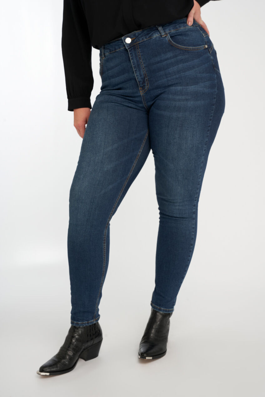 Magic Simplicity LIFTS jeans image number 4