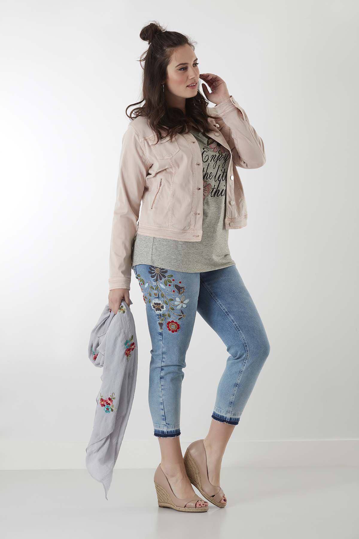 Spijkerjack image number 0