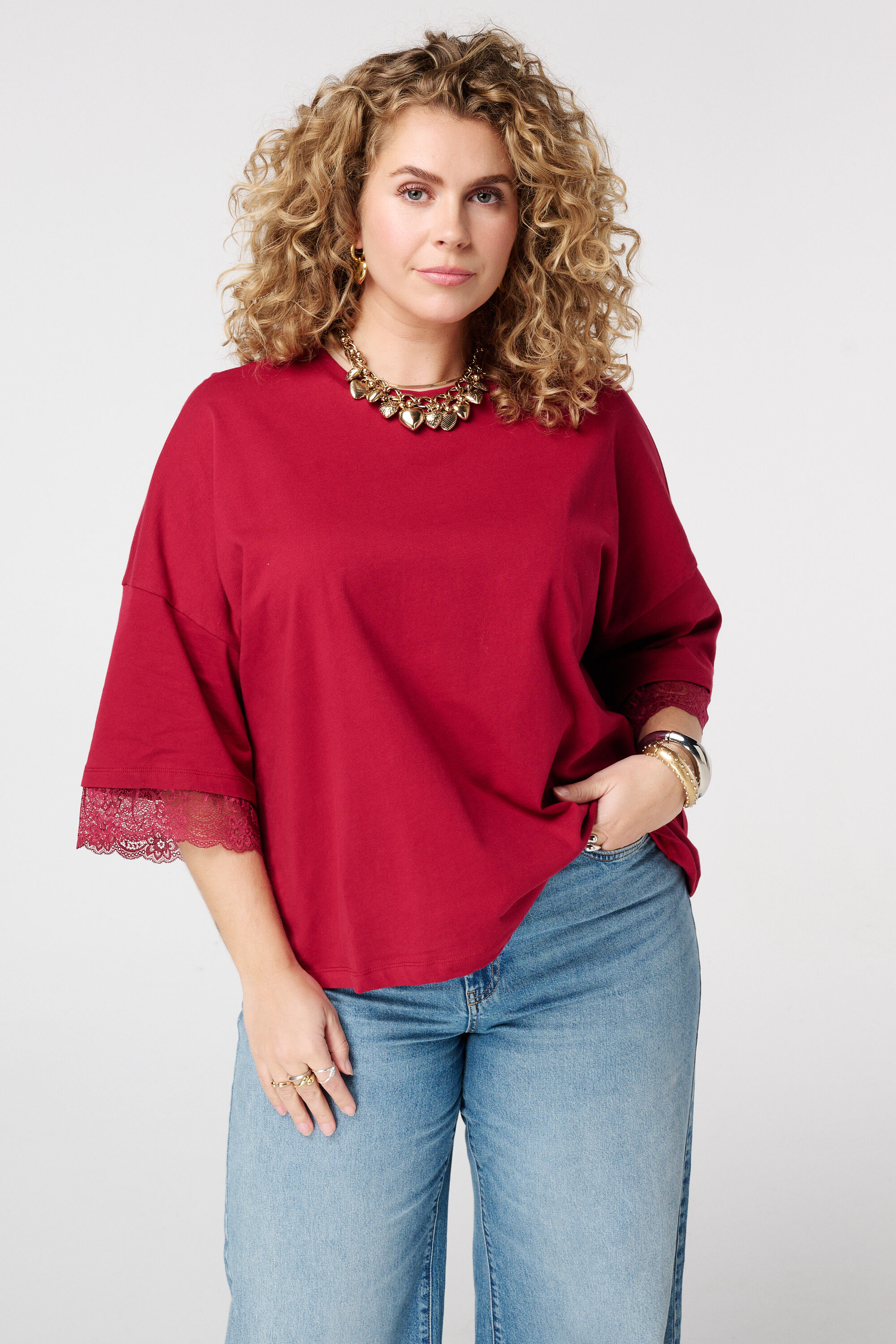 T-shirt met kanten details