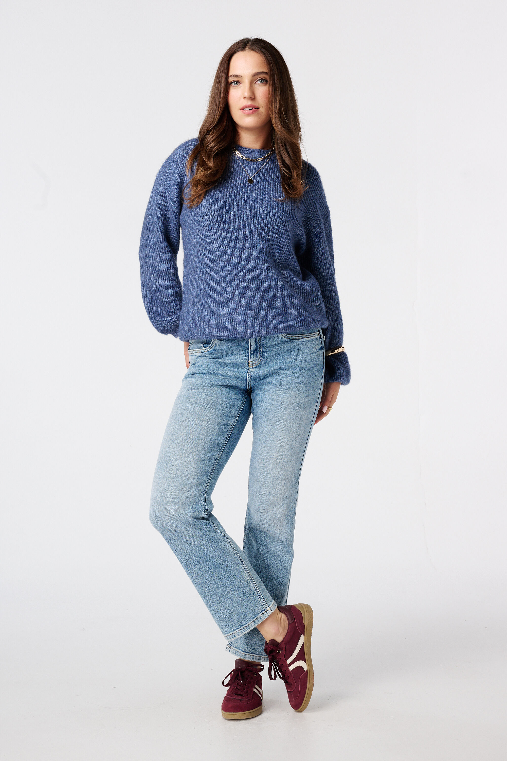 Fijn gebreide trui met ballonmouwen image number 5