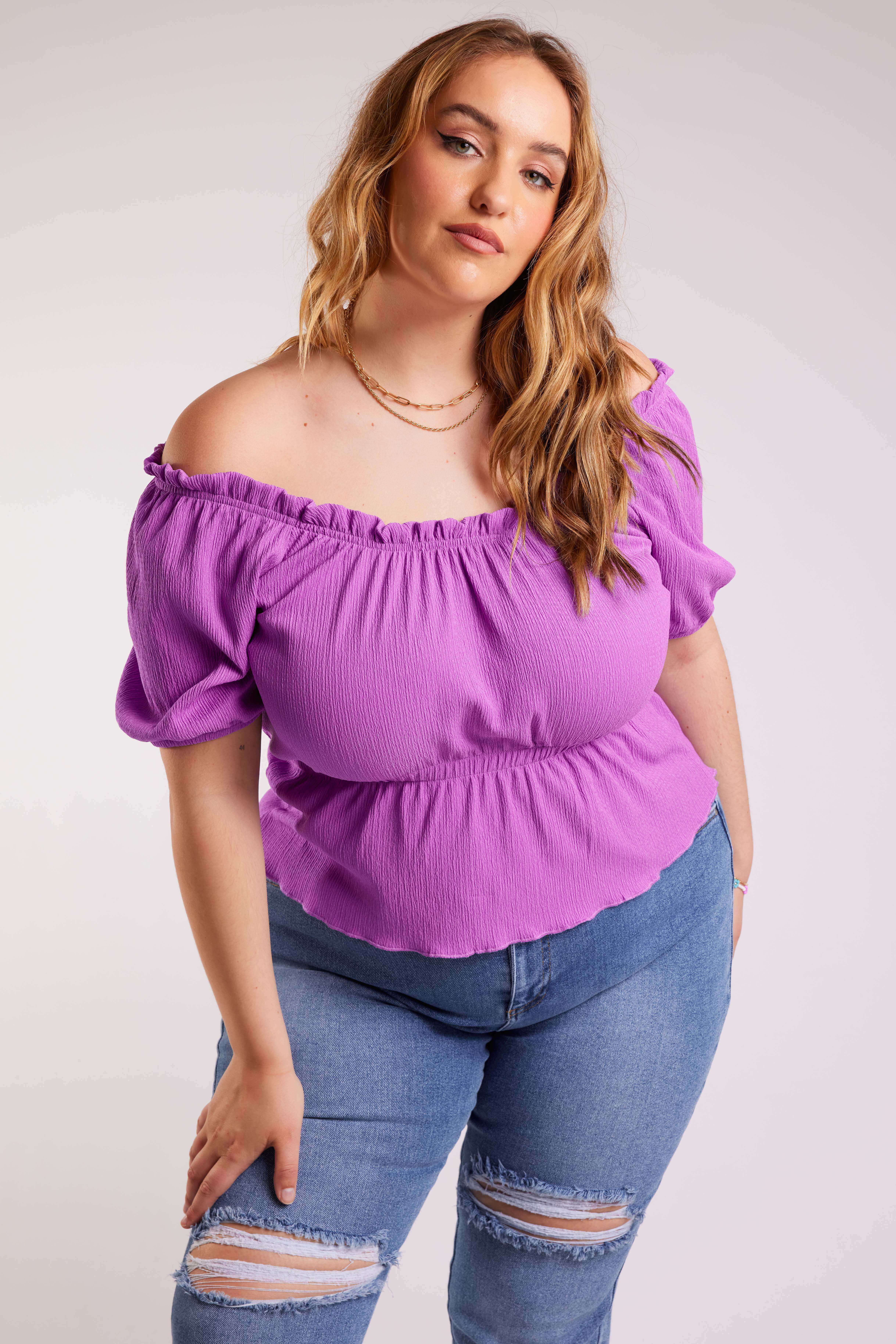 Cropped off shoulder top image number 7