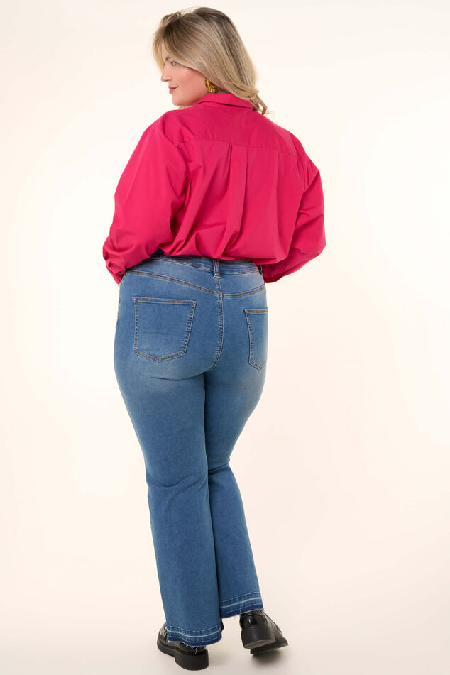 Flared jeans image 3