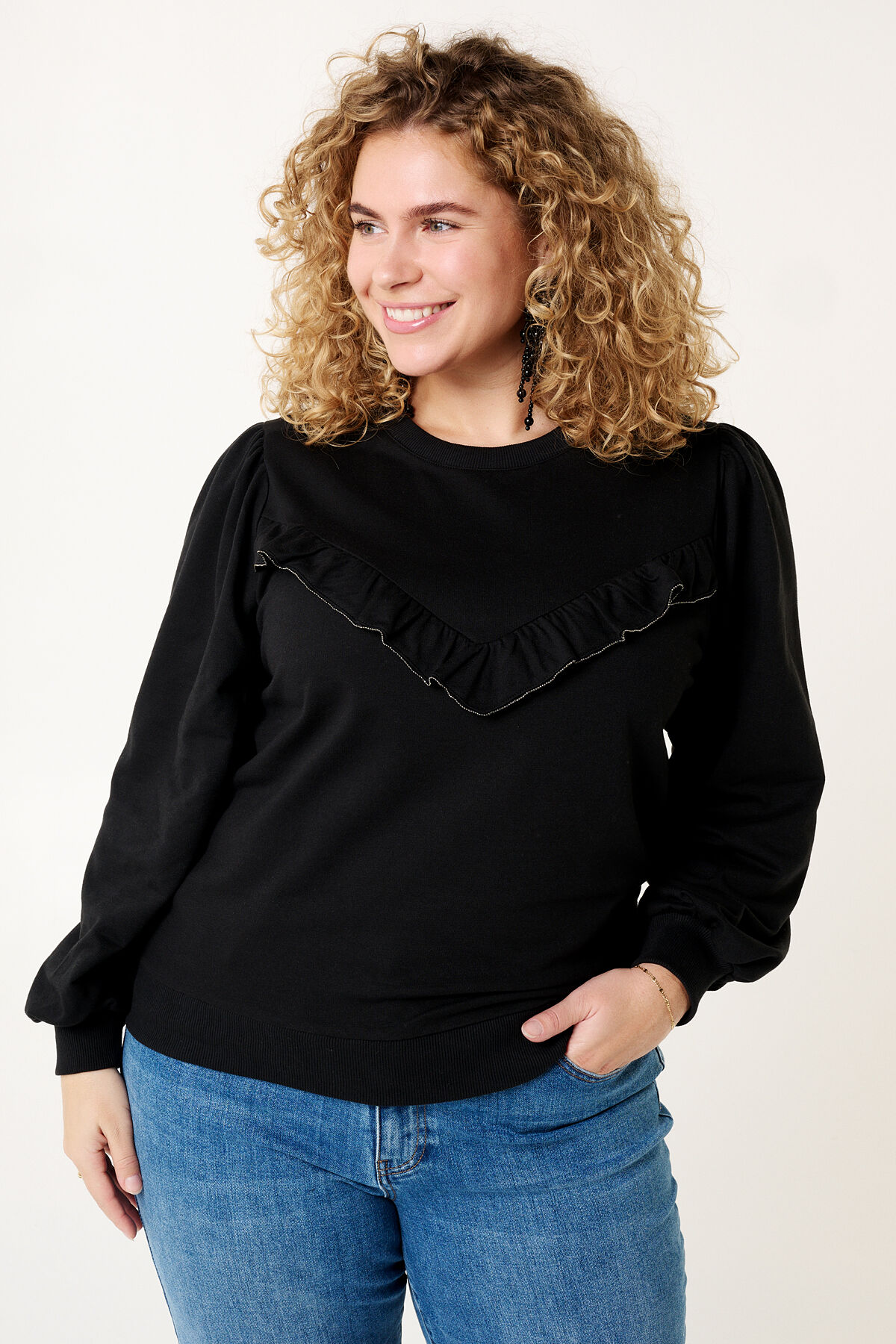 Dames Sweater met ruffles Zwart MS Mode