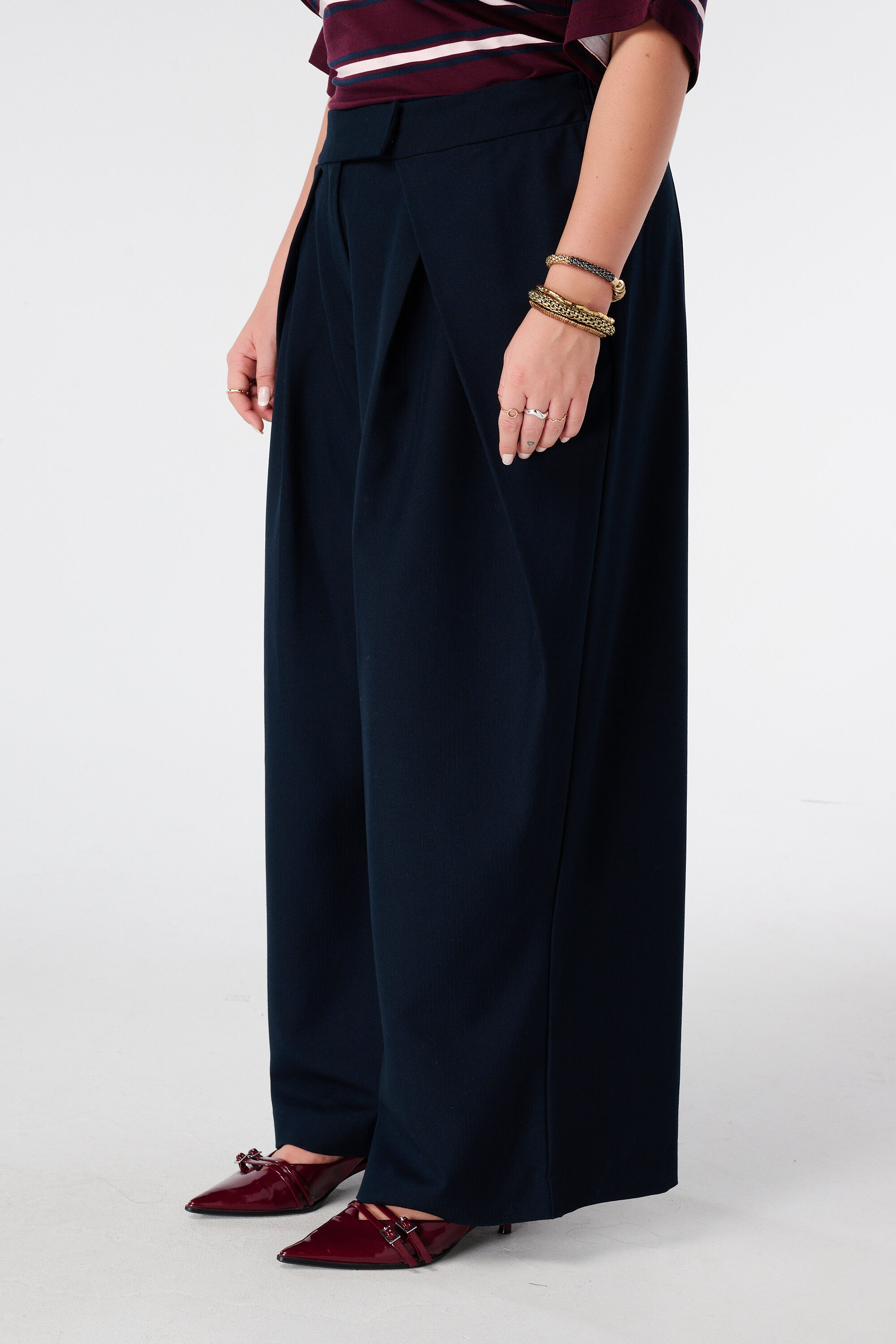 Wide leg pantalon met plooien image number 5