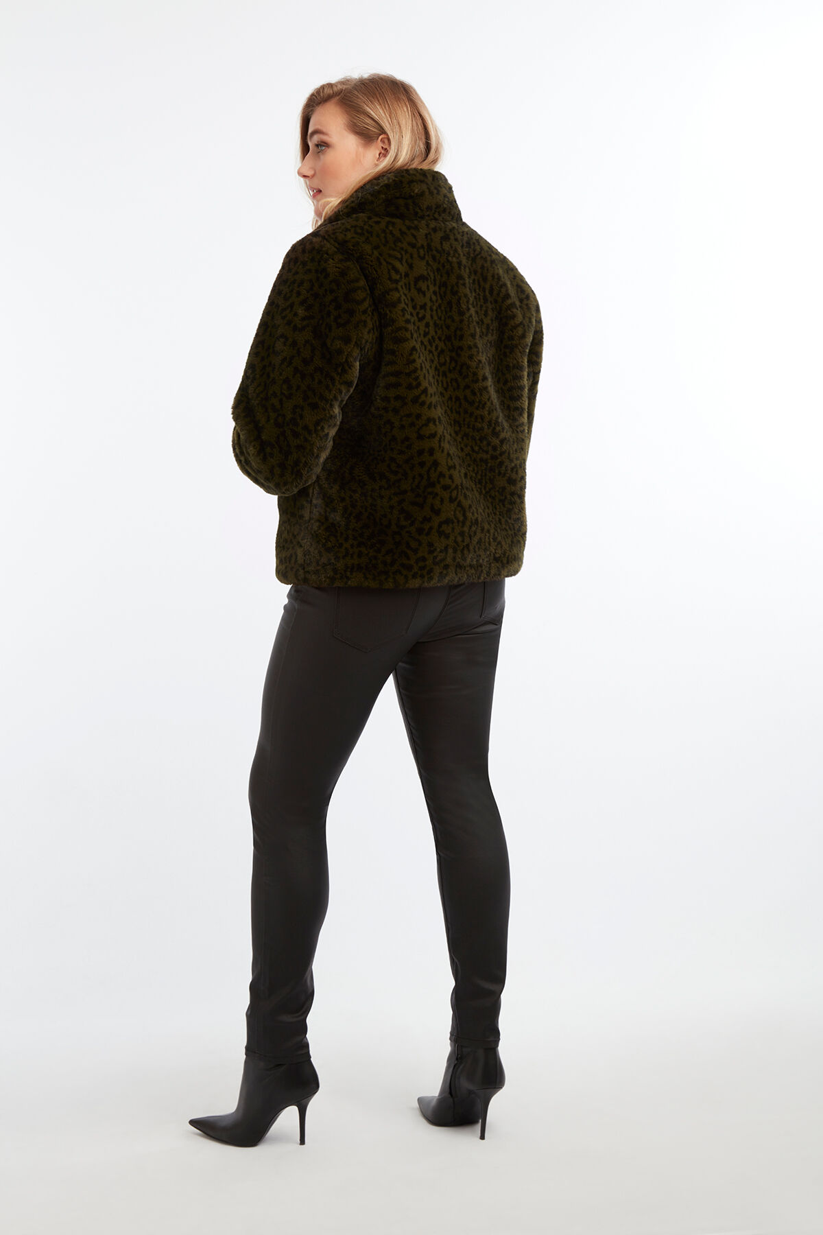 Fake fur jas image number 6