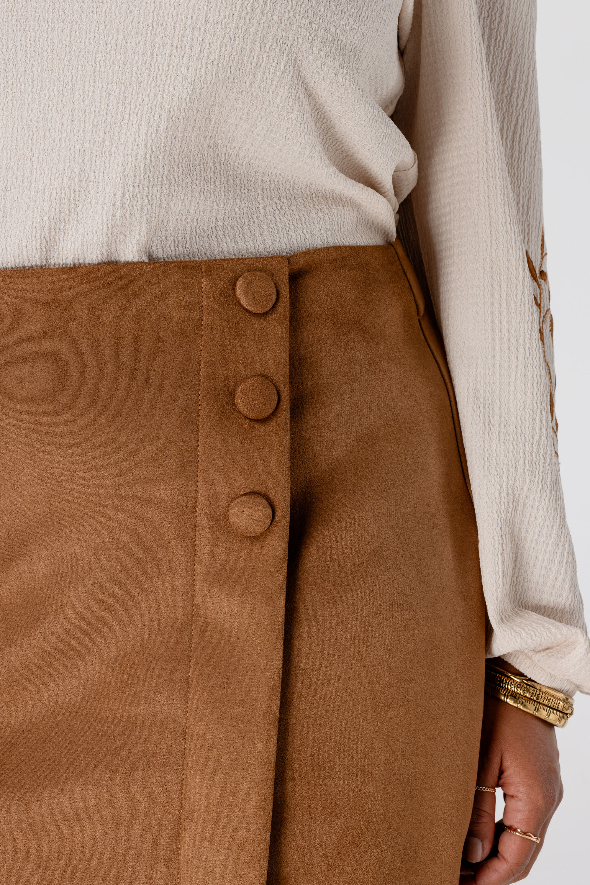 Rok met suede look en knoopdetail image number 4
