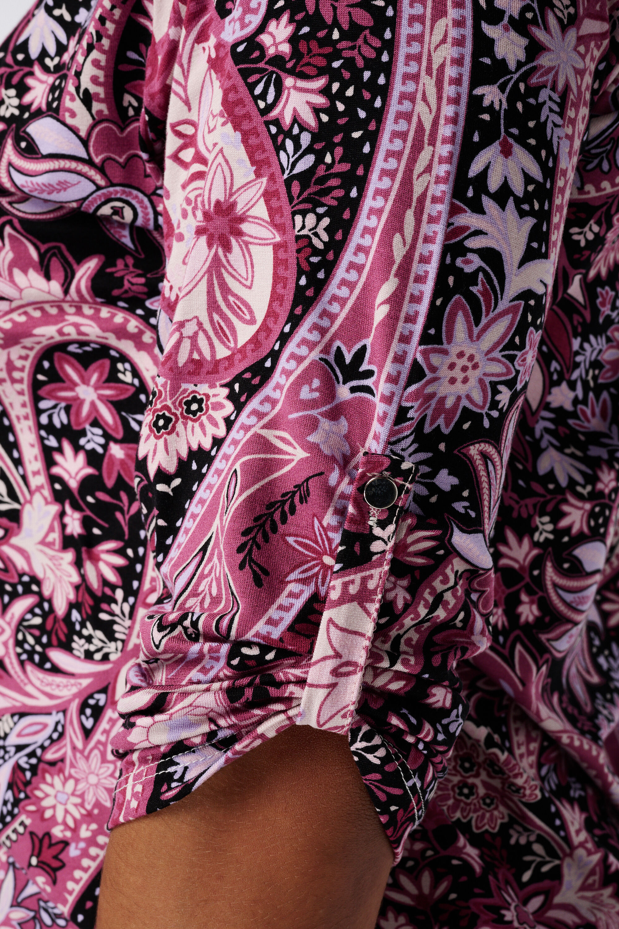 Top met print image number 6