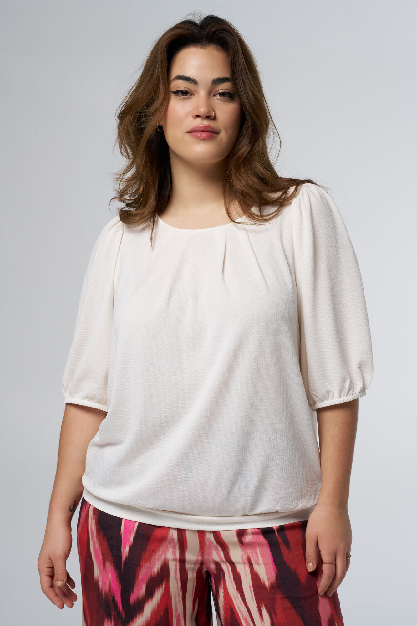 Top met structuur image number 6