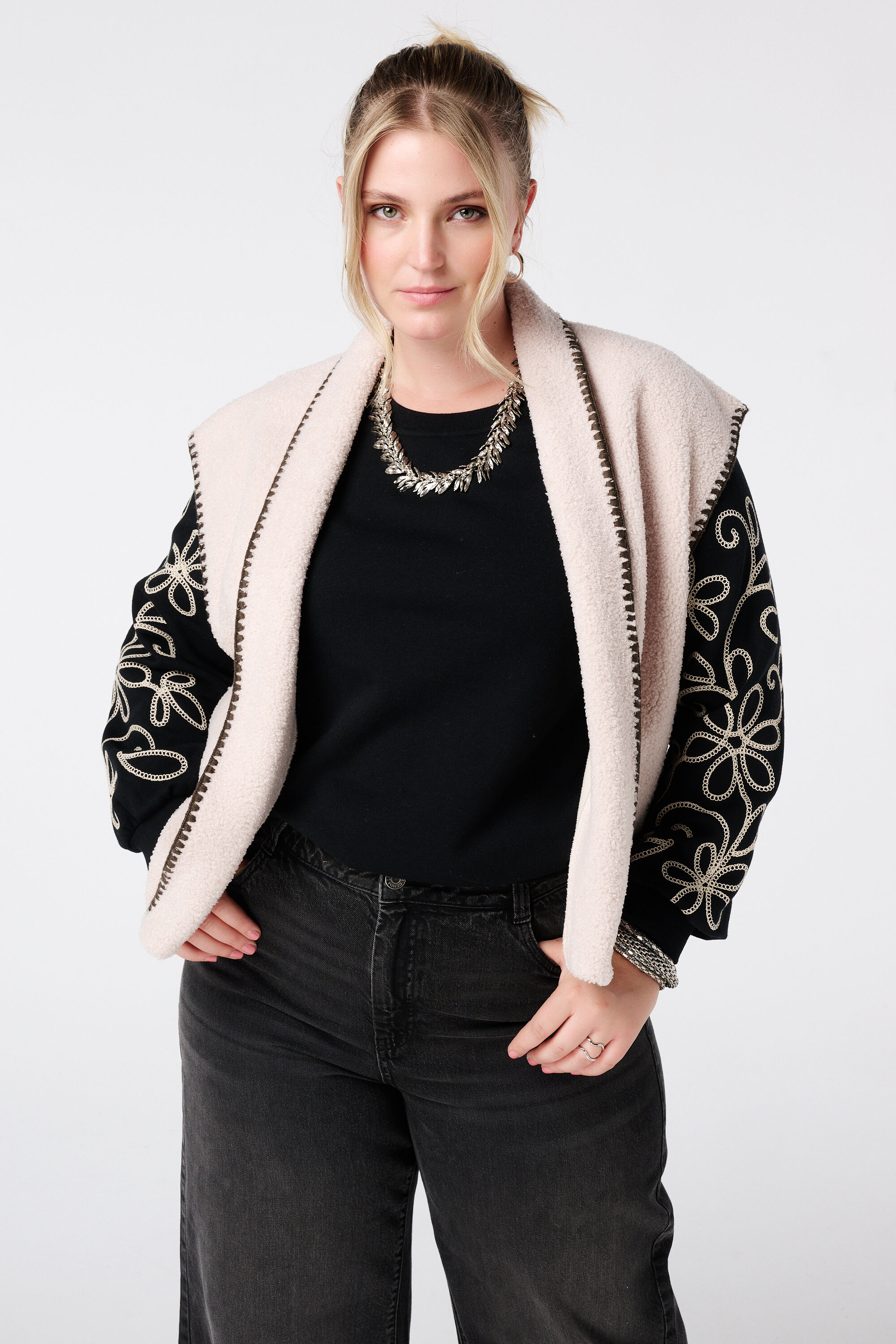 Teddy gilet met sierstiksels