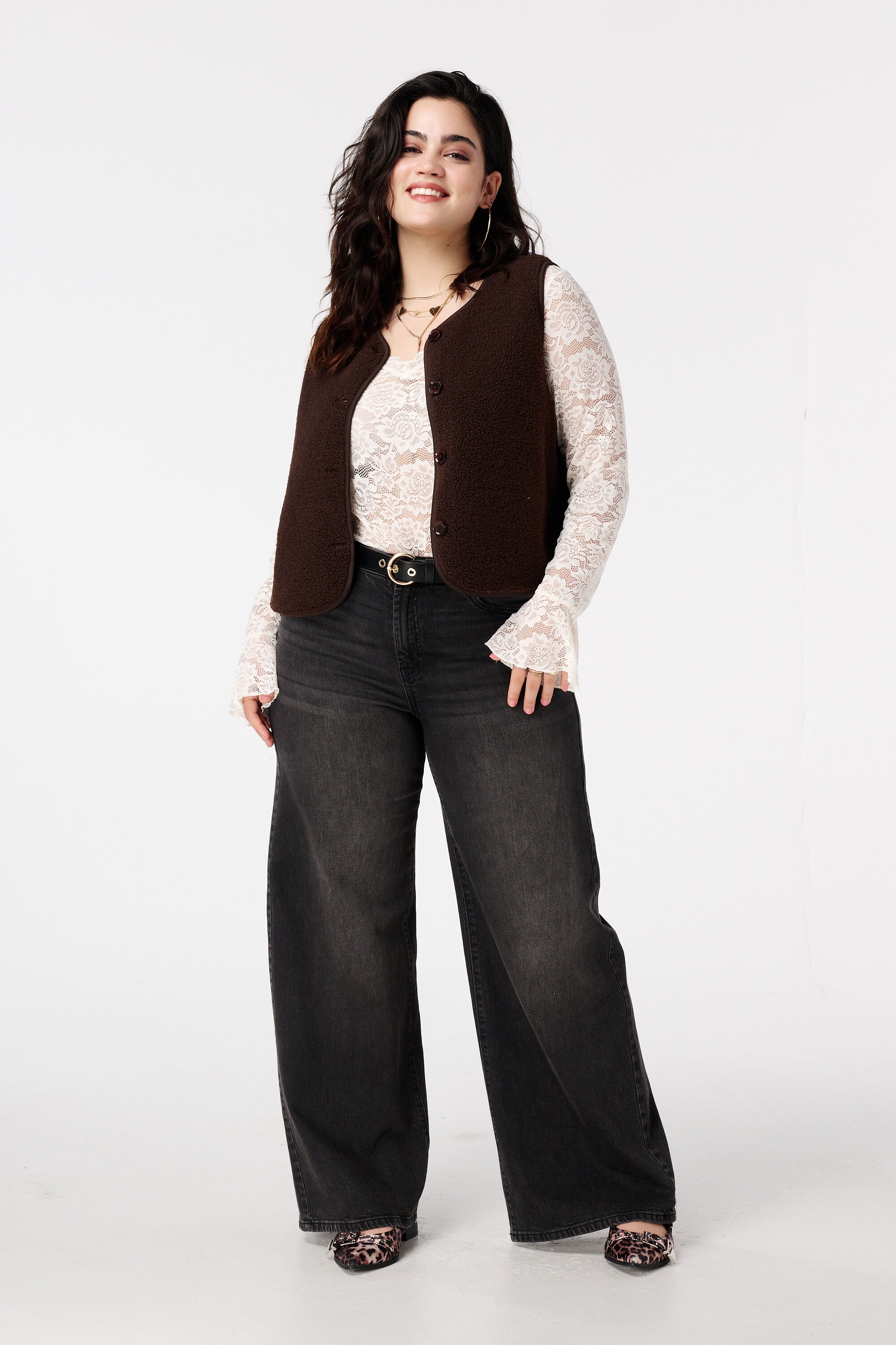 Teddy gilet met knoopsluiting image number 5