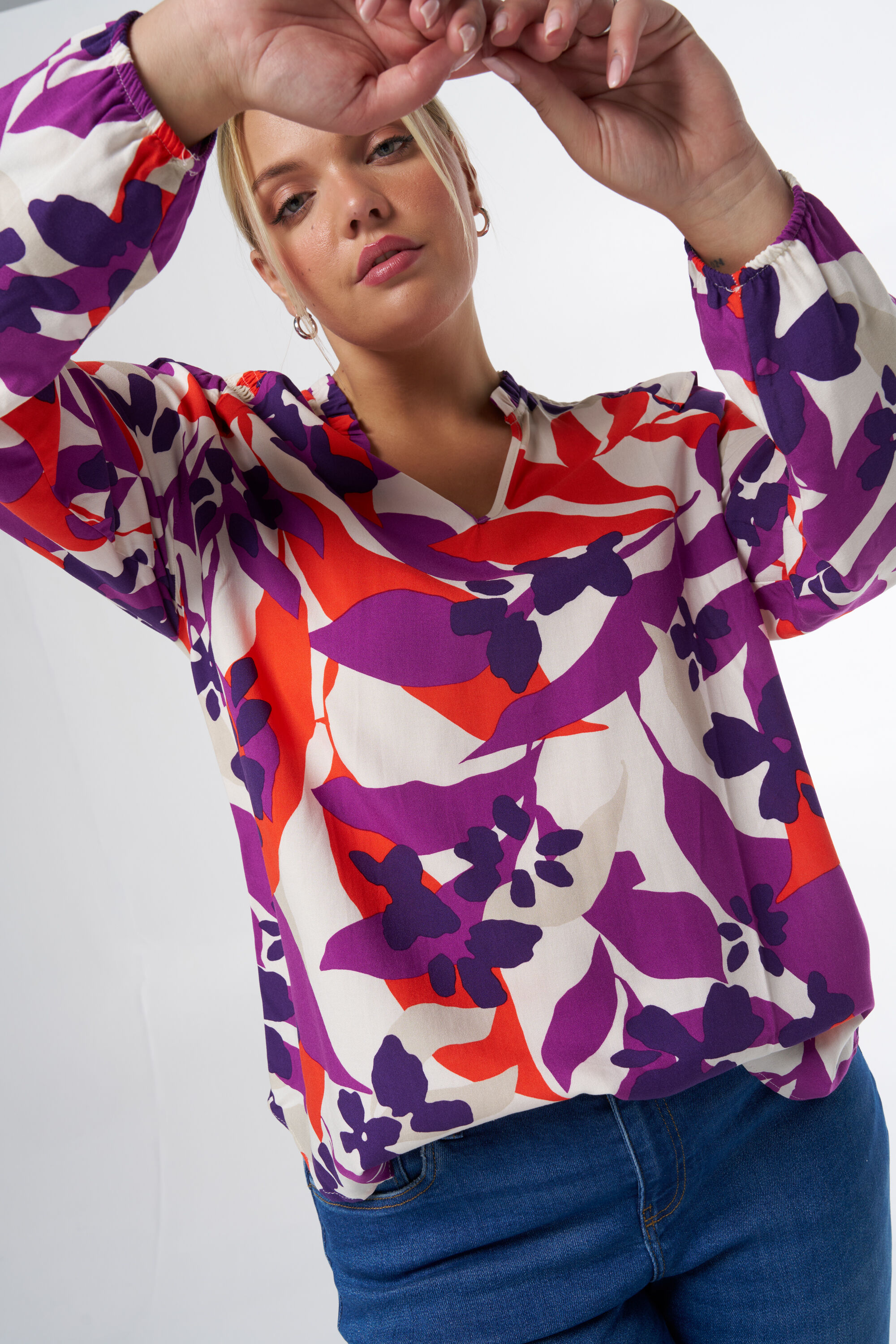 Blouse met print image number 6