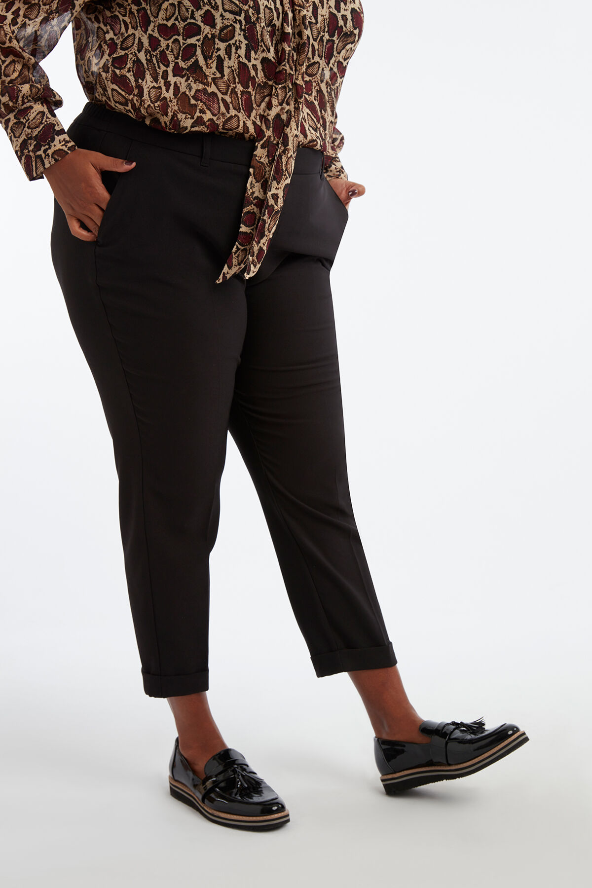 Blouse met strikdetail image number 4