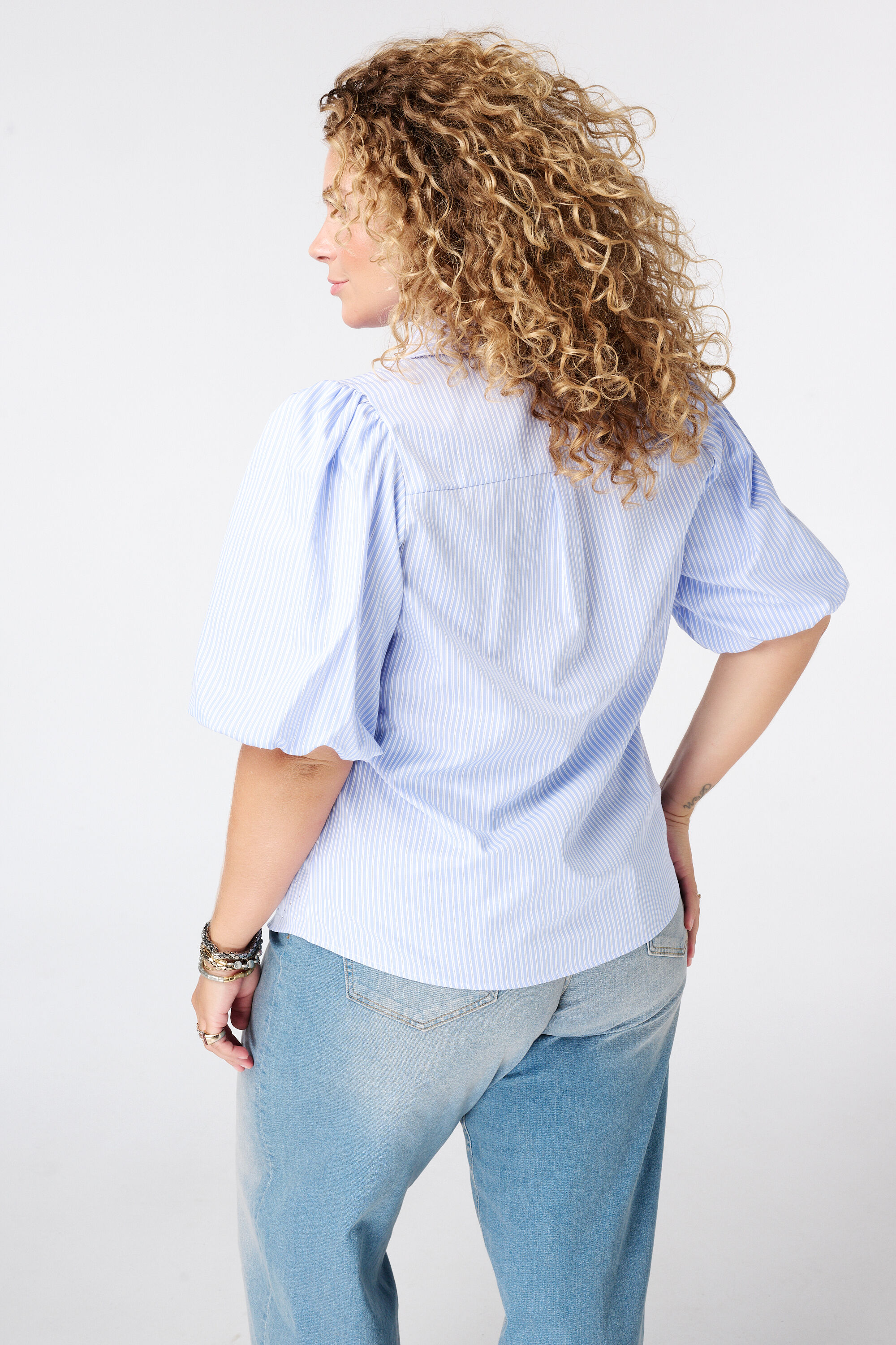 Gestreepte blouse met steentjes image number 3
