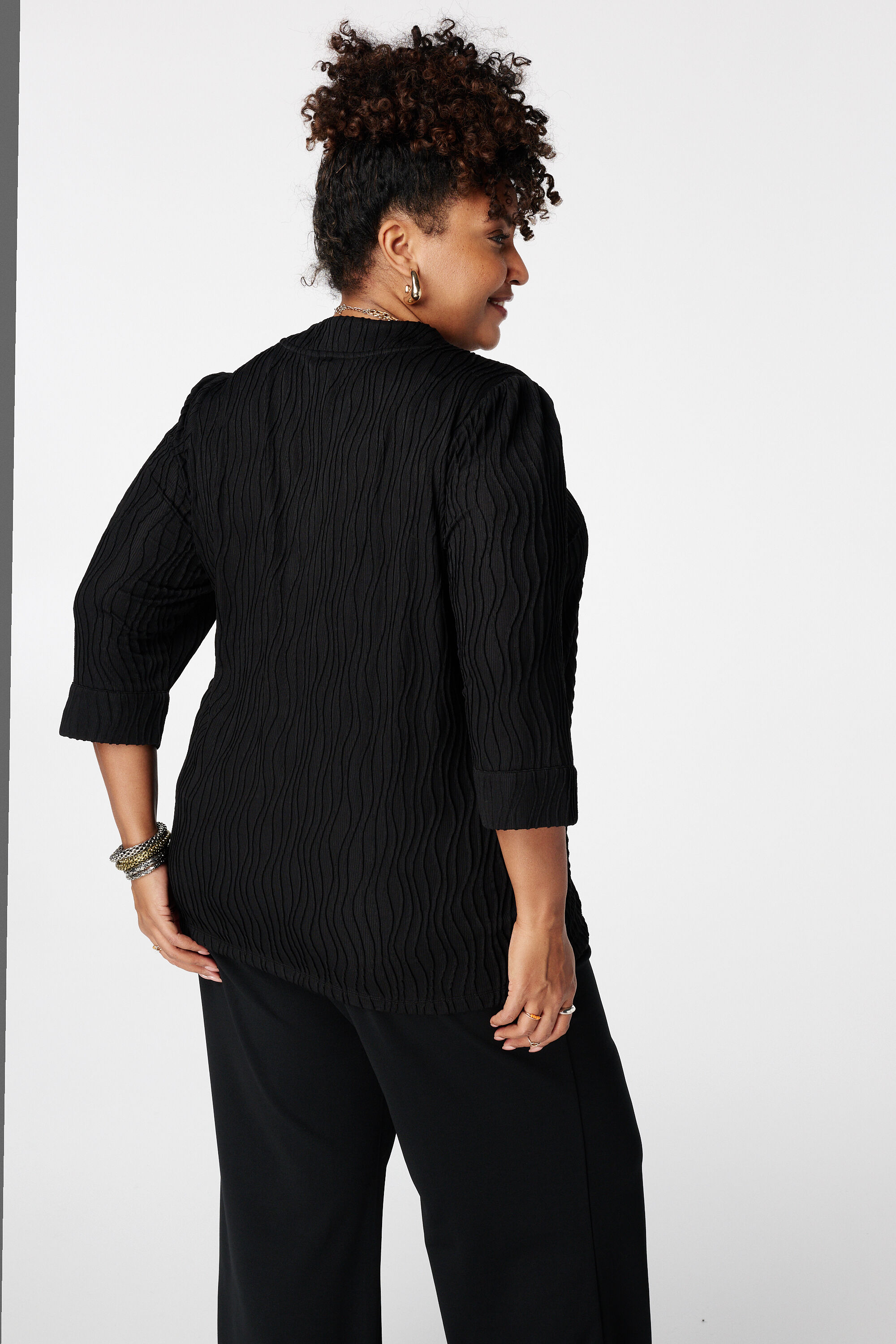 Top met golfende structuur image number 3