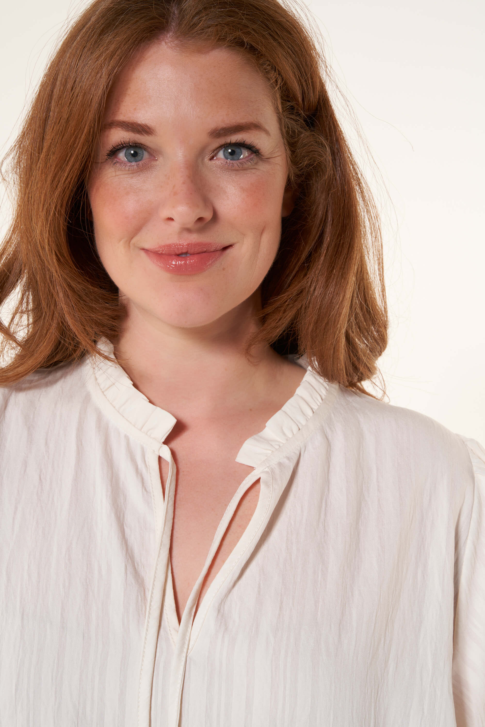 Blouse met korte mouwen image number 4