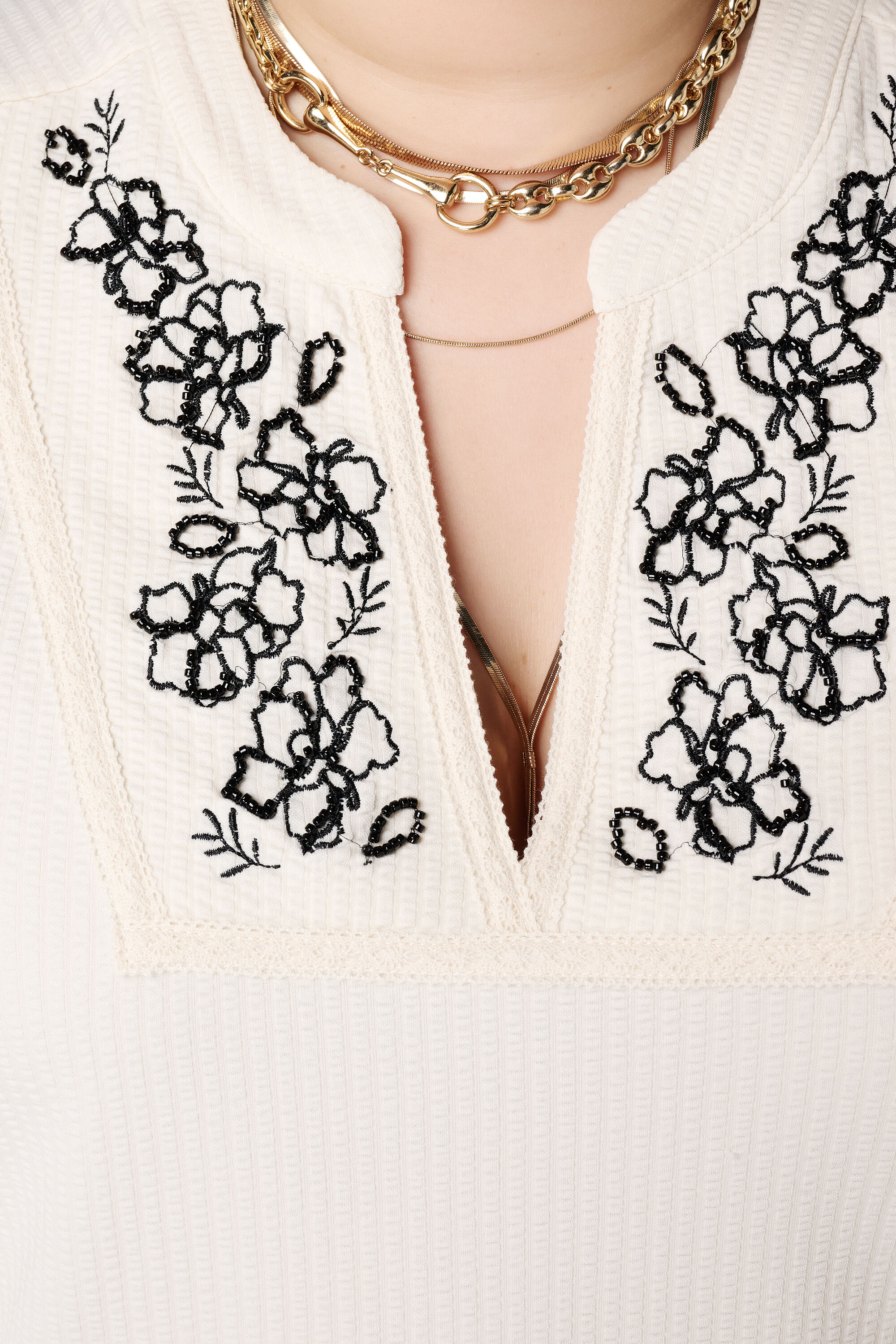 Top met broderie image number 6