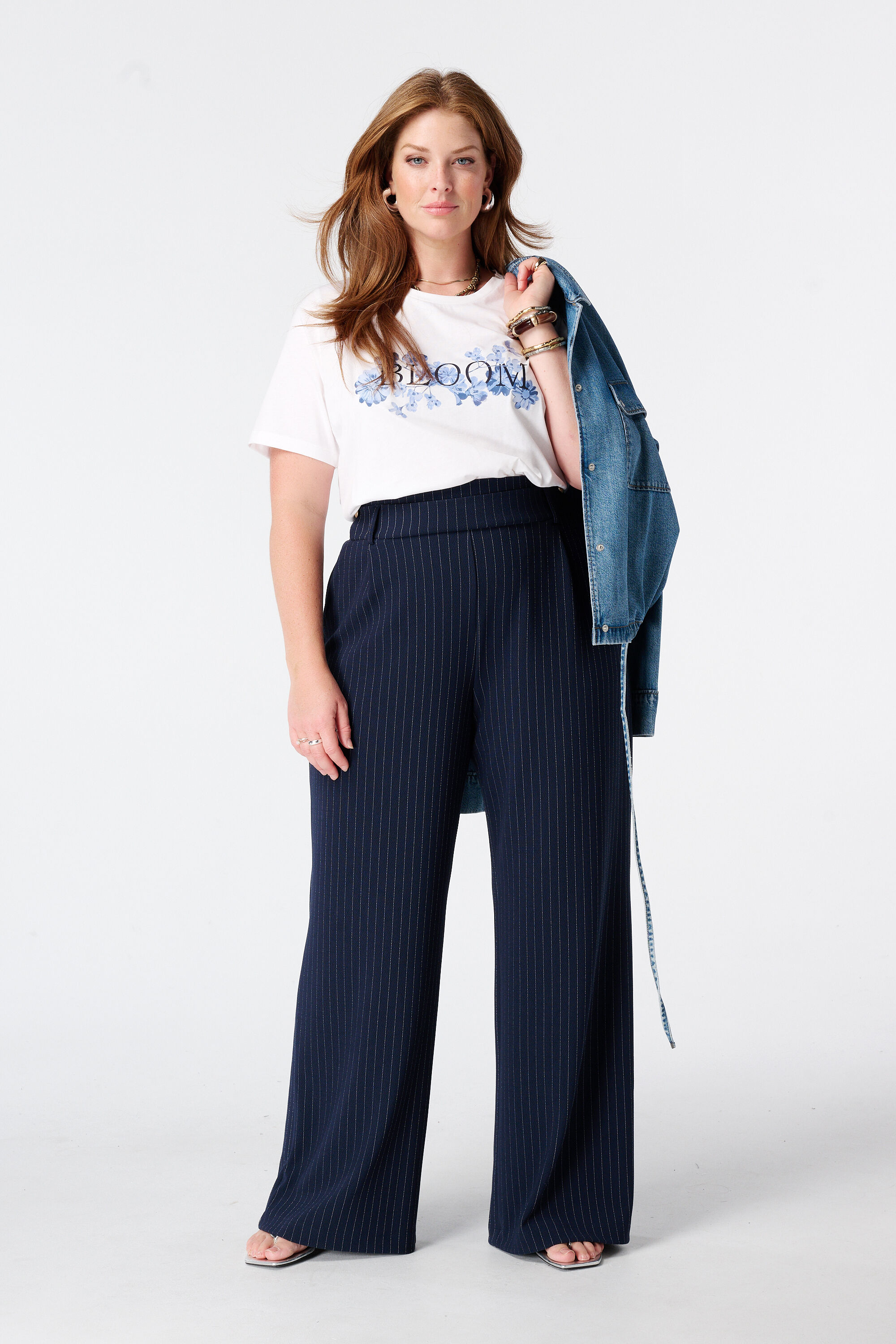 Wide leg broek met krijtstreep image number 6