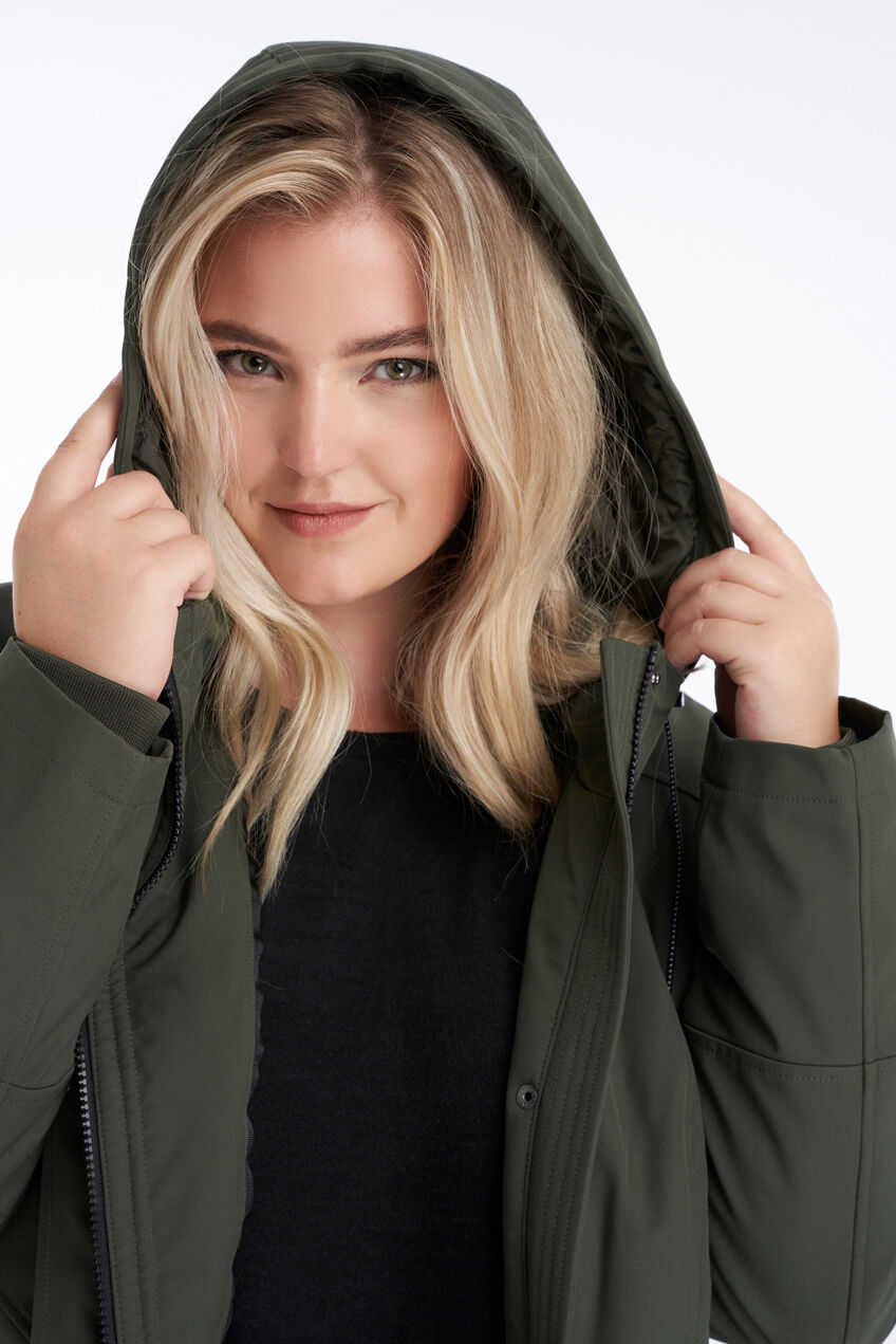 Softshell parka image number 5