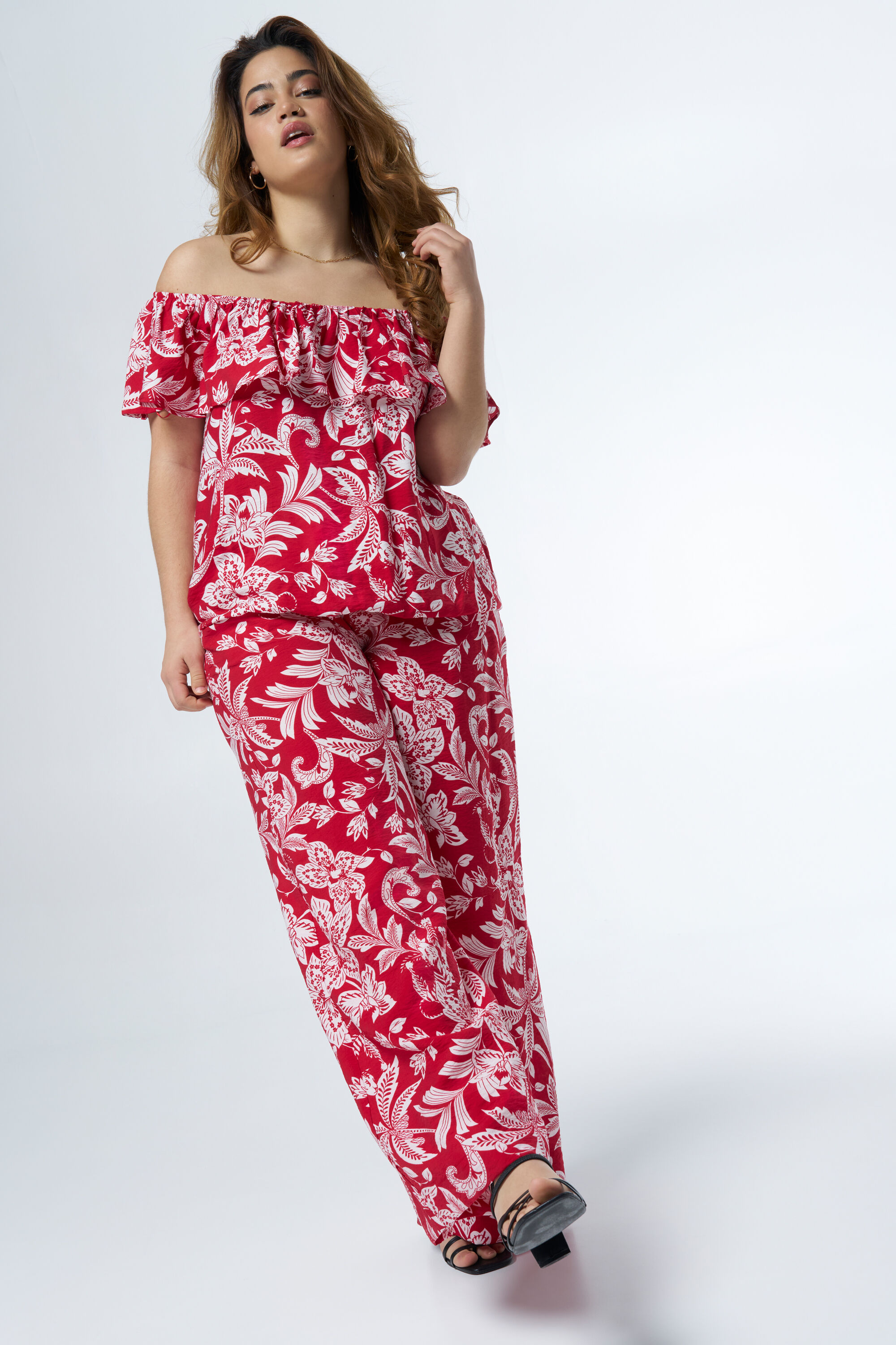 Off-shoulder top met print image number 6