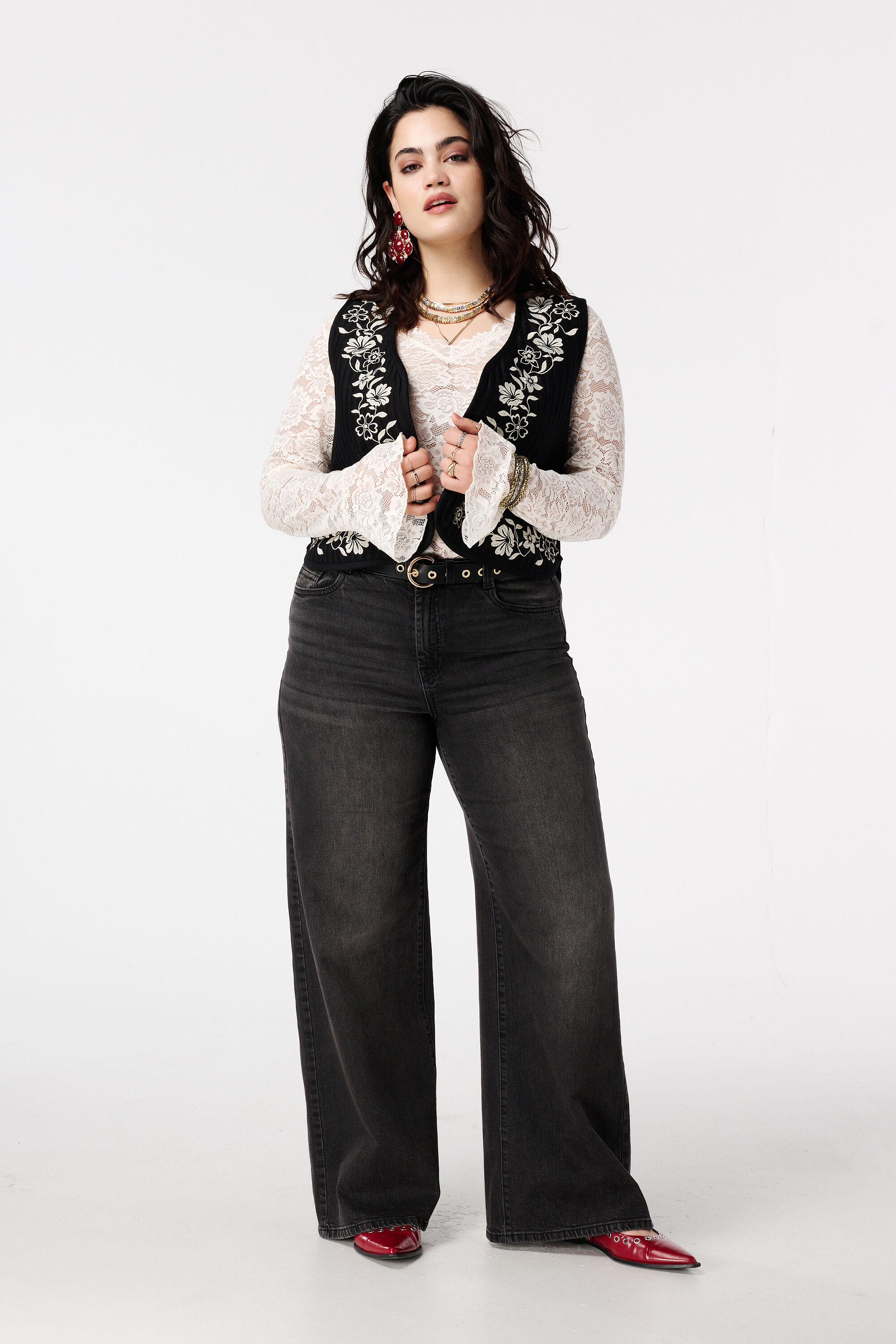 Gilet met broderie image number 5