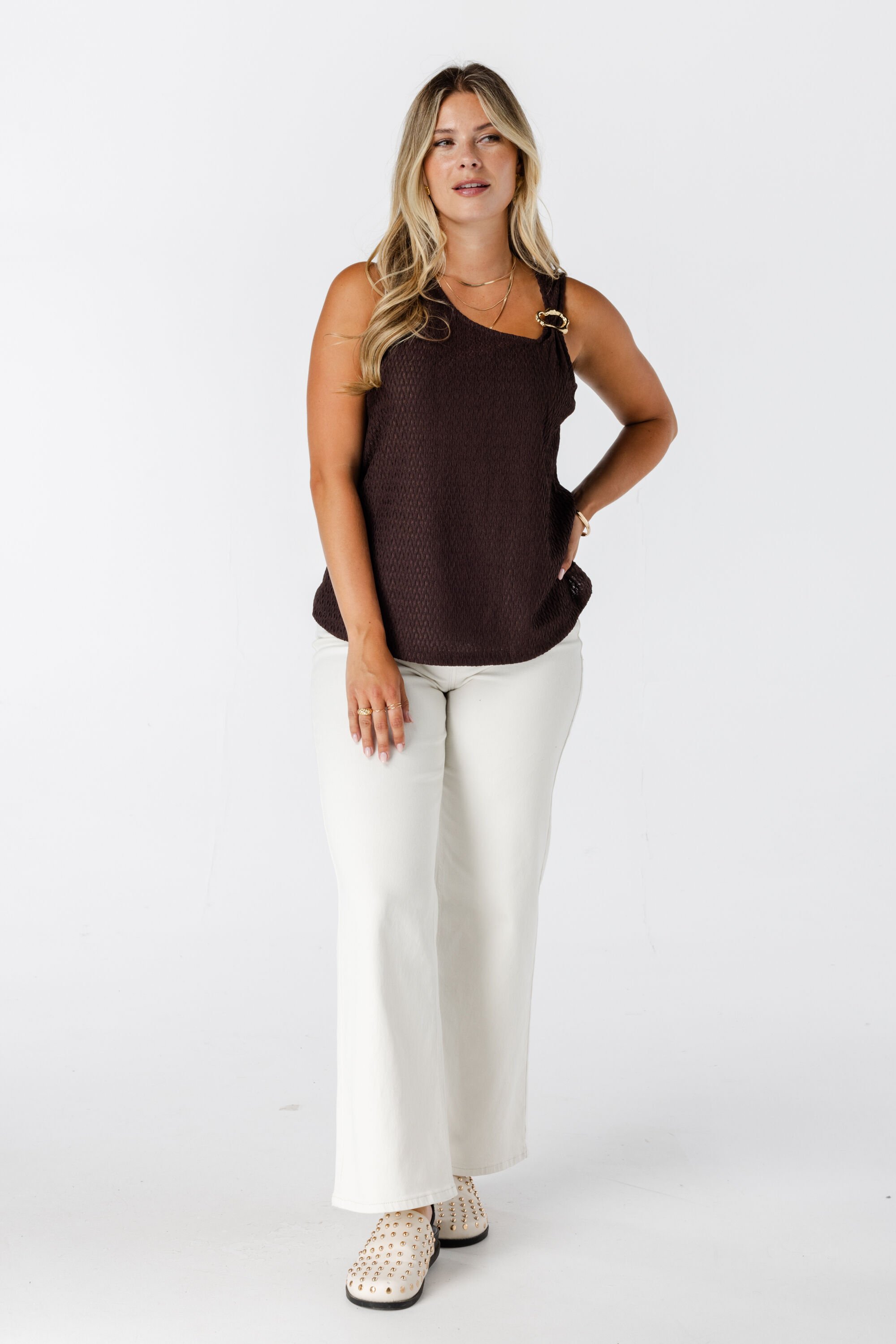 Asymmetrische top met sierdetail image number 5