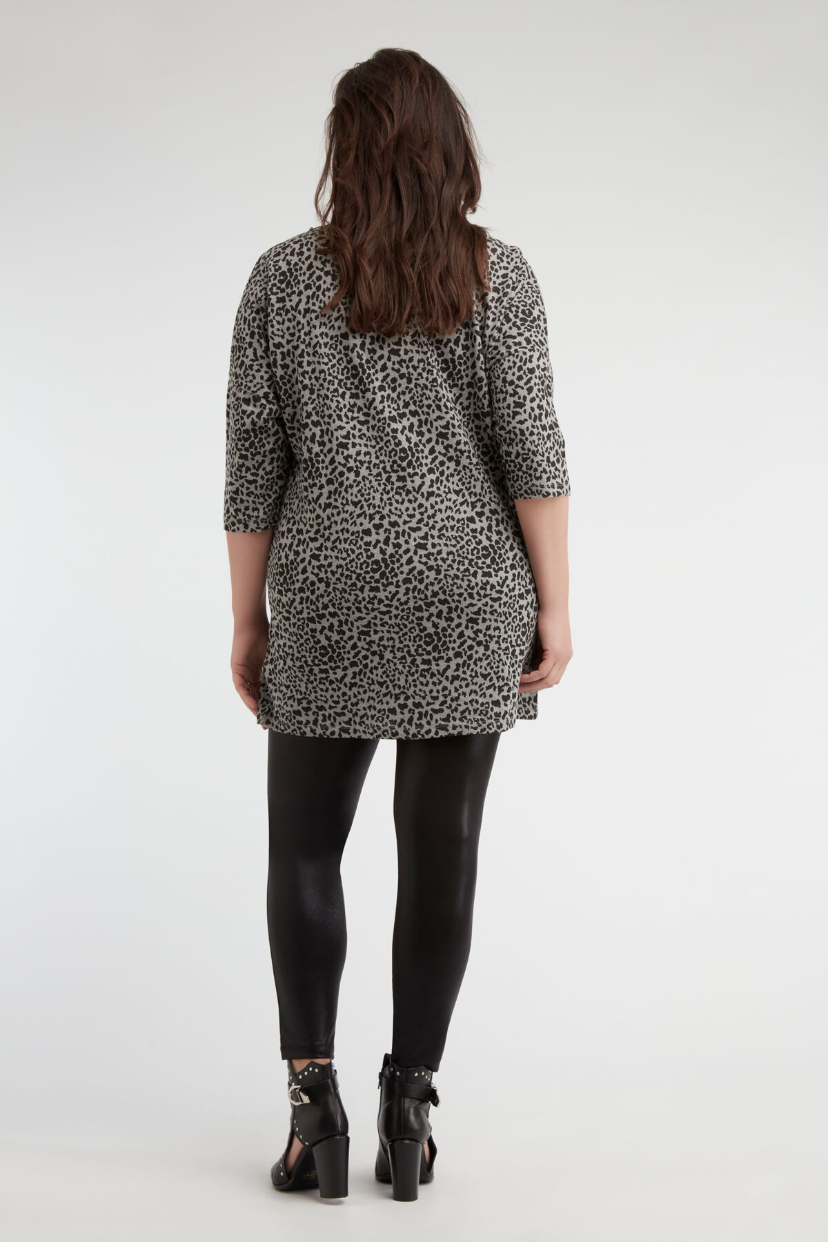 Coated legging image number 4