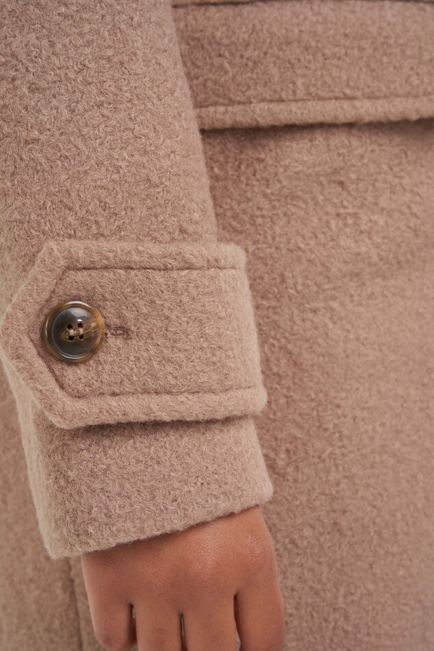 Oversized mantel image number 6