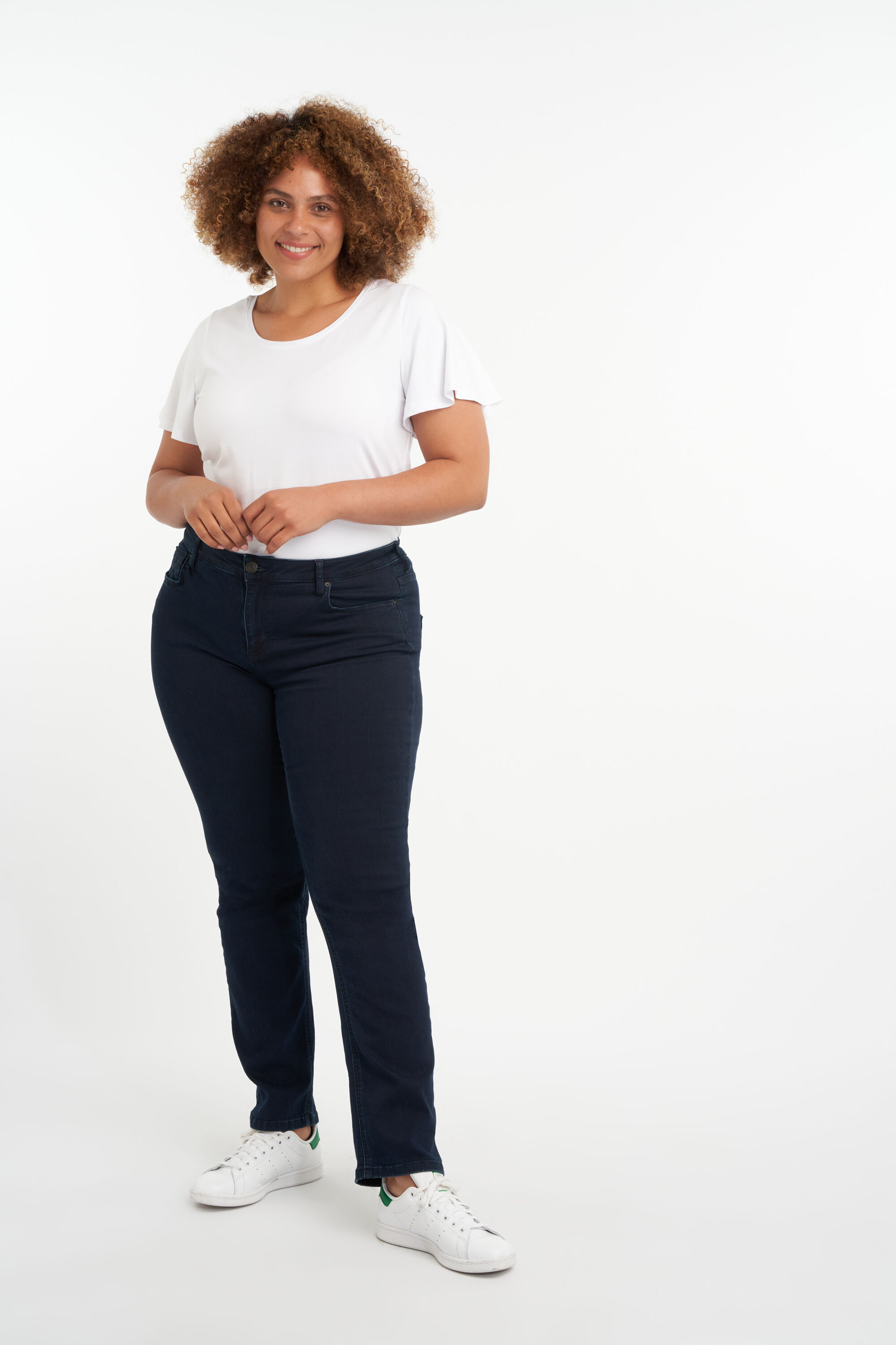 Straight leg jeans LILY image number 4