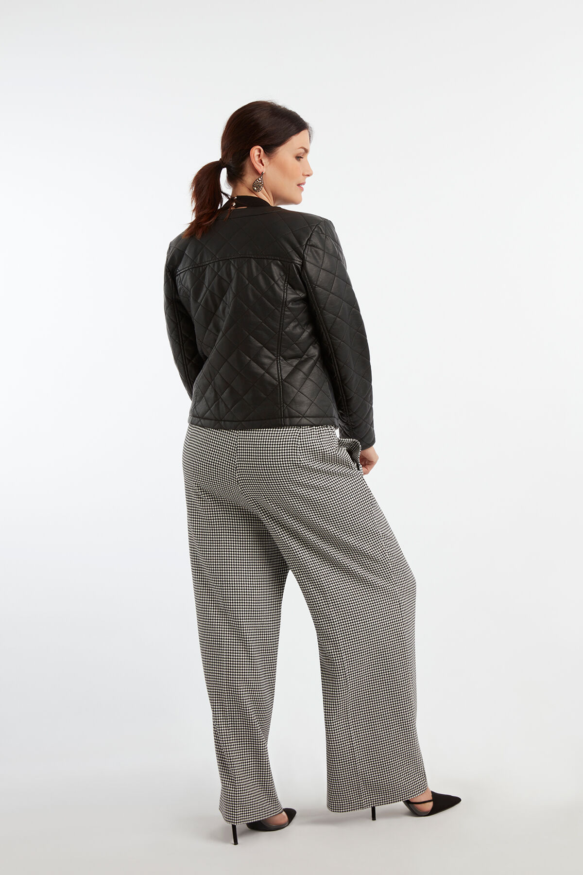 Imitatieleren jasje met ronde halslijn image number 5