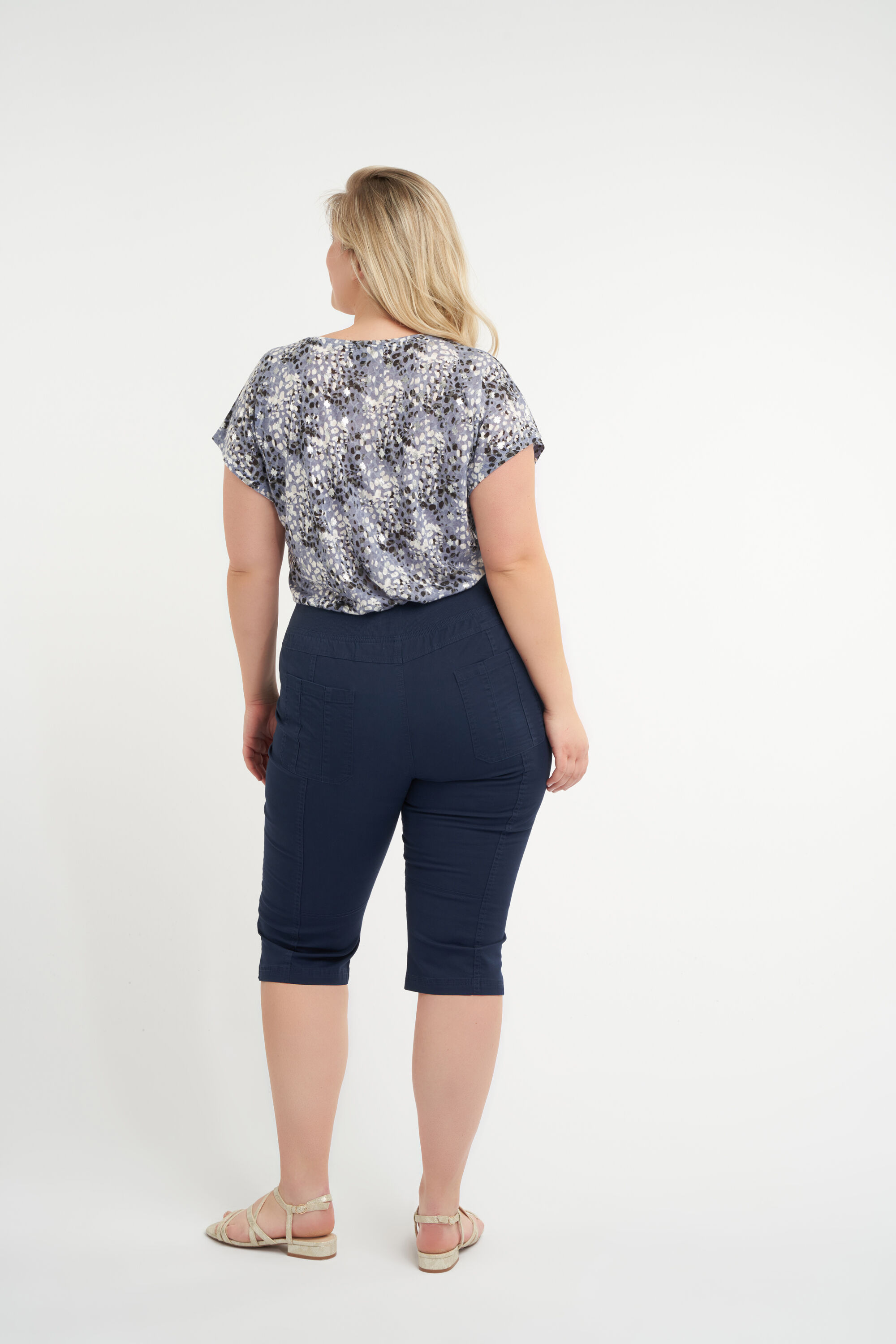 Capri met elastische band image number 3