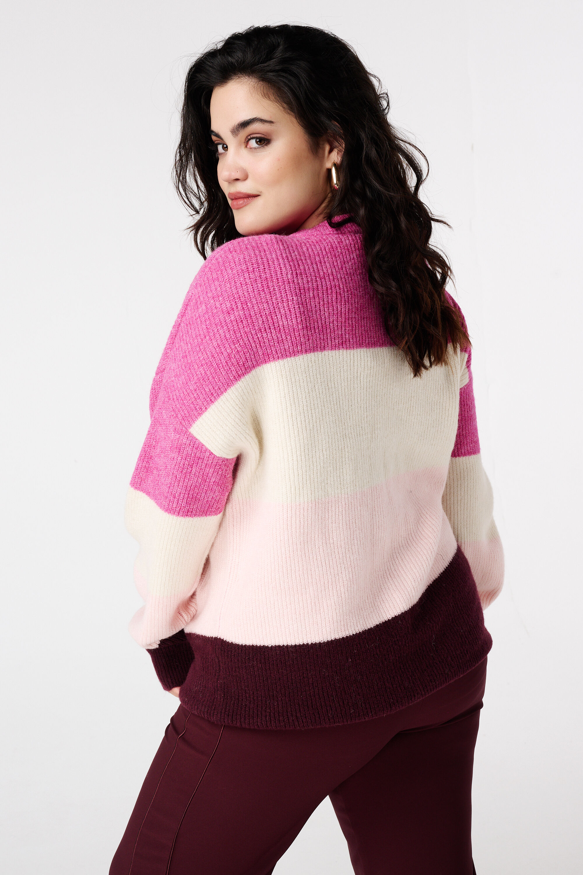 Gebreide trui met uitlopende mouwen image number 3