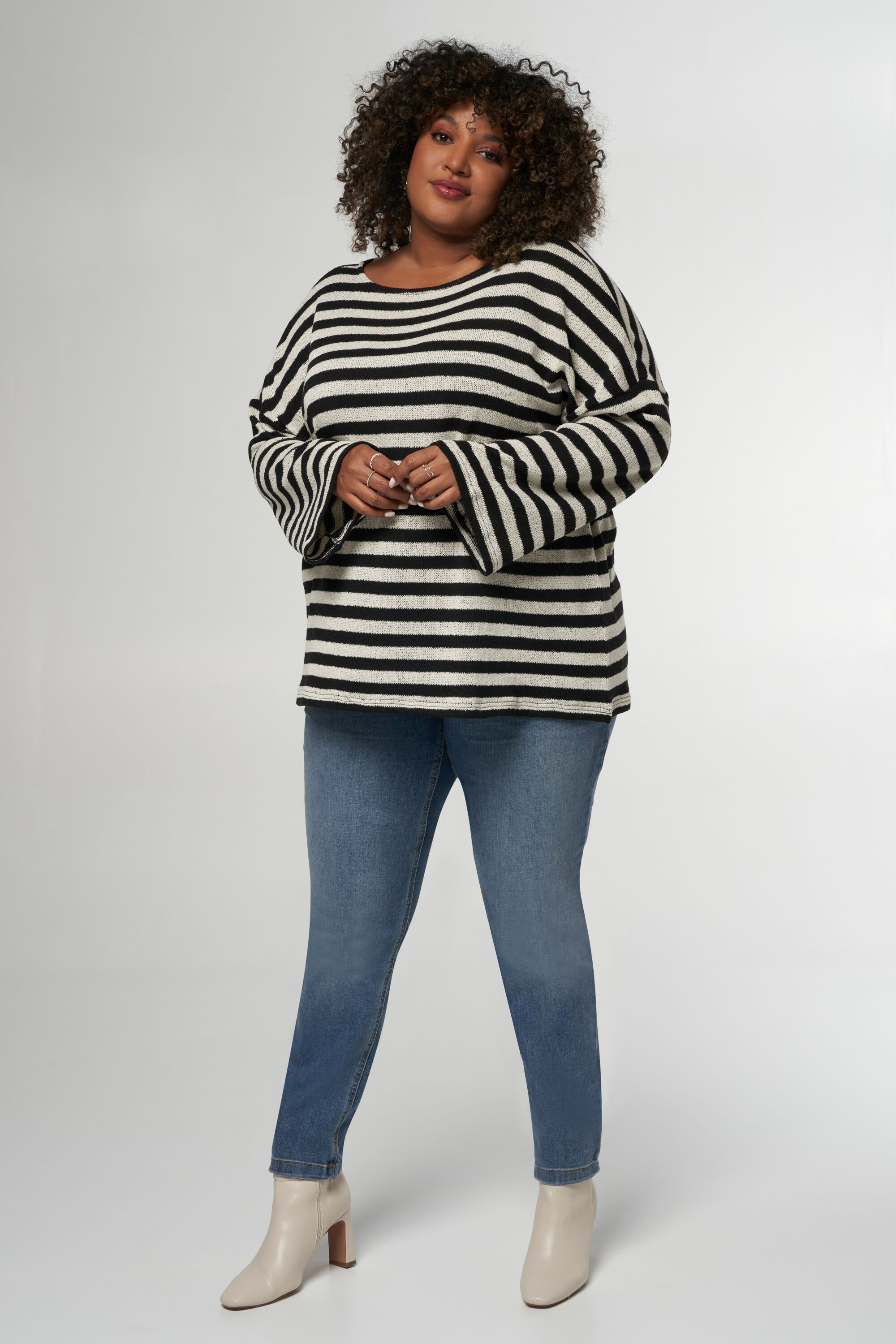 Top met lange uitlopende mouwen image number 6