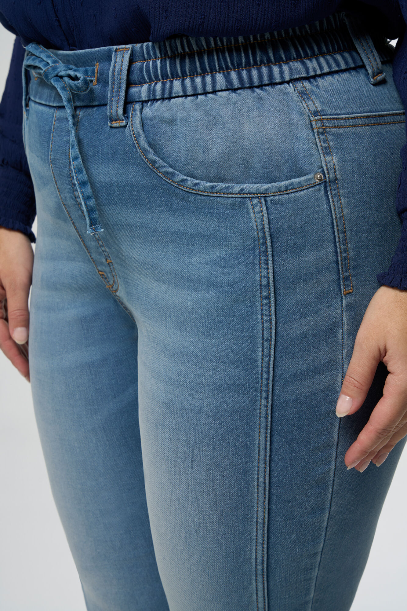 Denim jogger broek image number 4