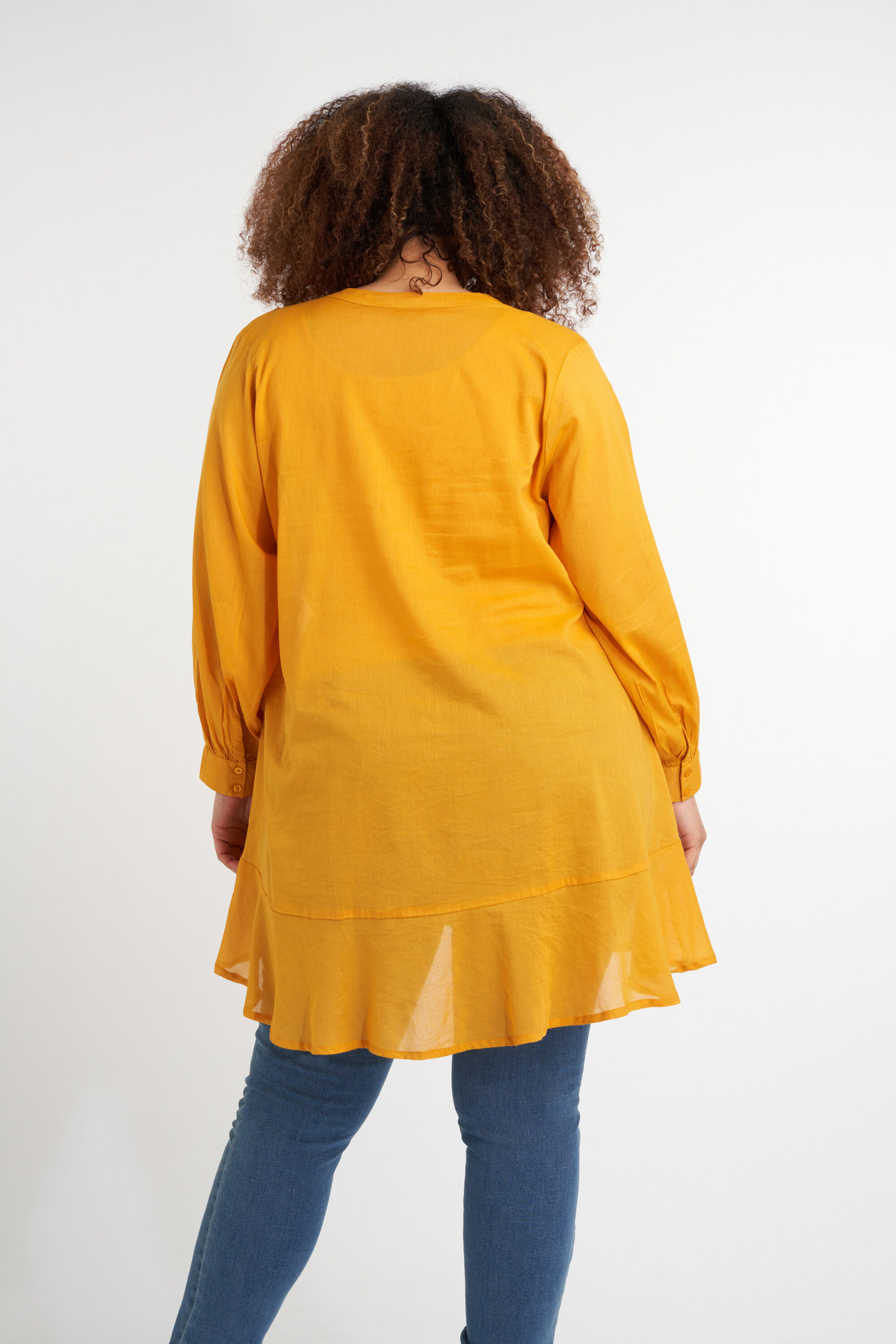 Lange blouse met knoopjes image number 3