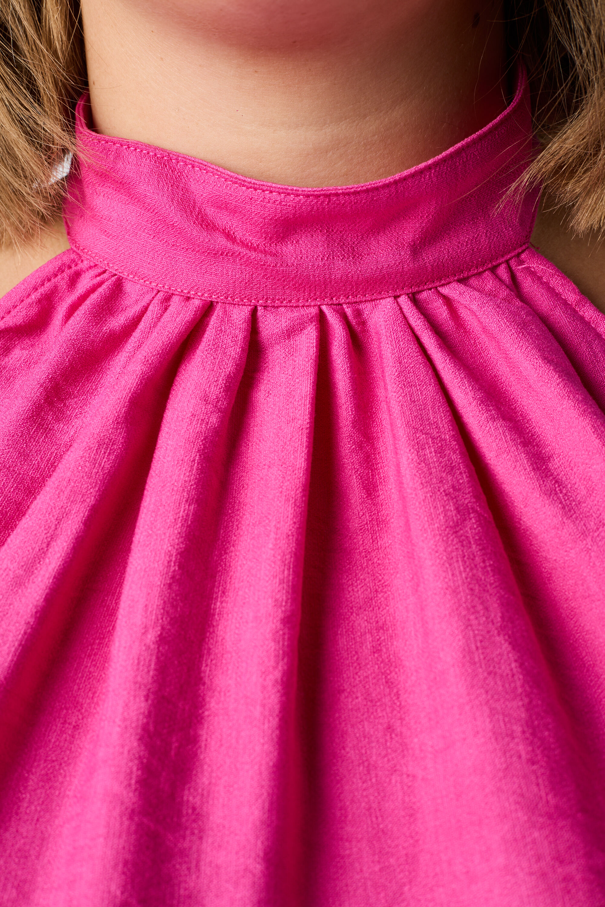 Mouwloze blouse met hoge hals image number 6