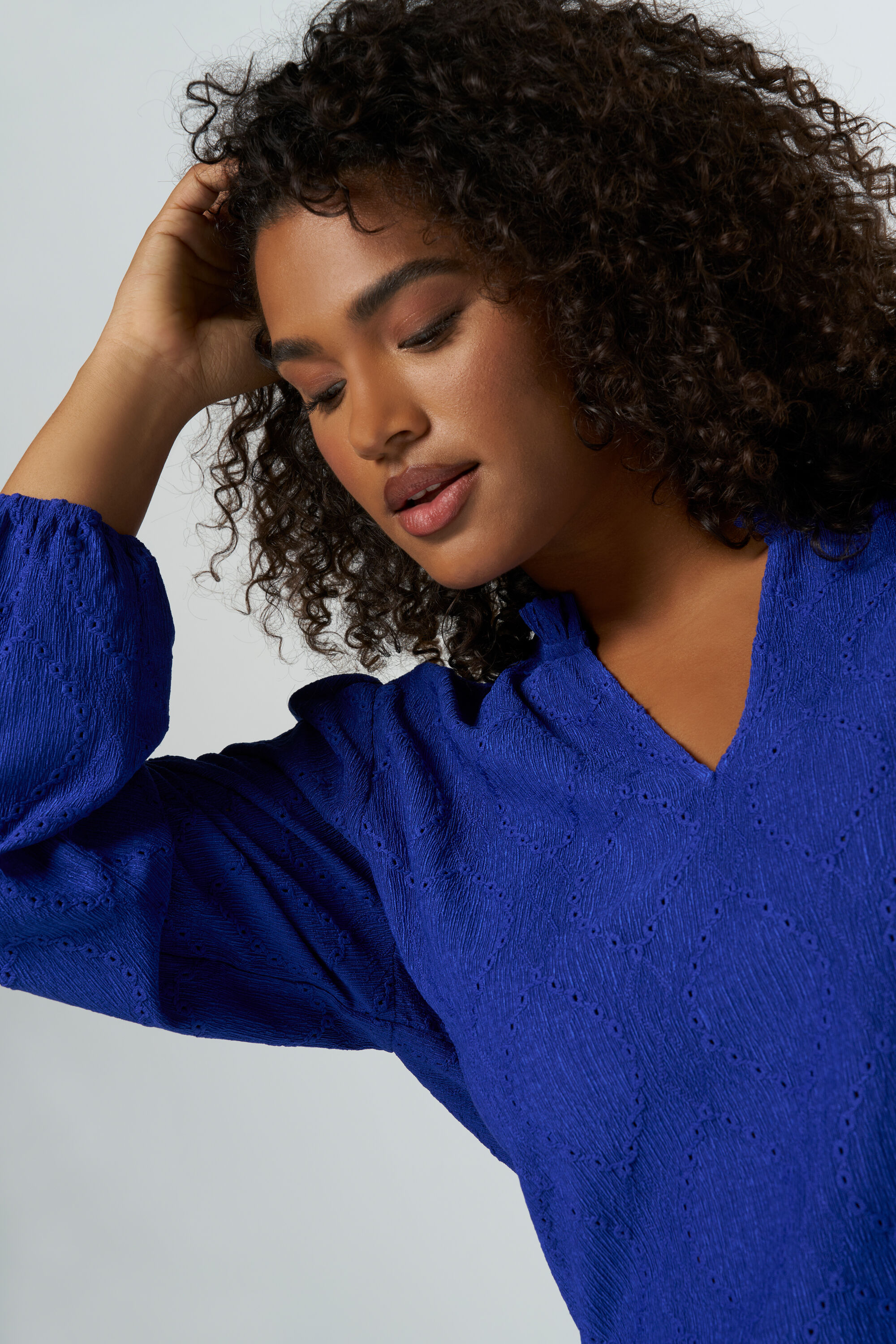 Broderie top image number 4