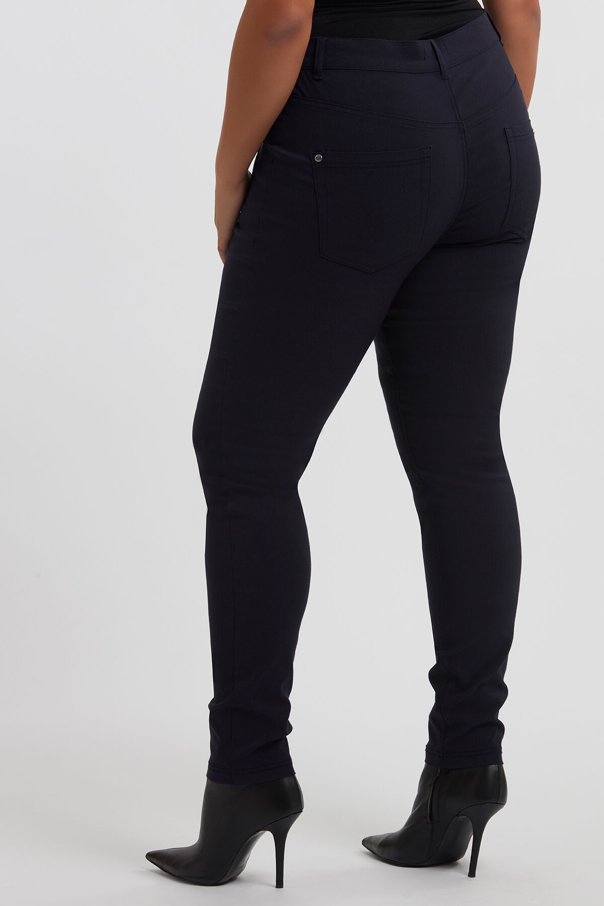 Broek met ritsjes image number 3