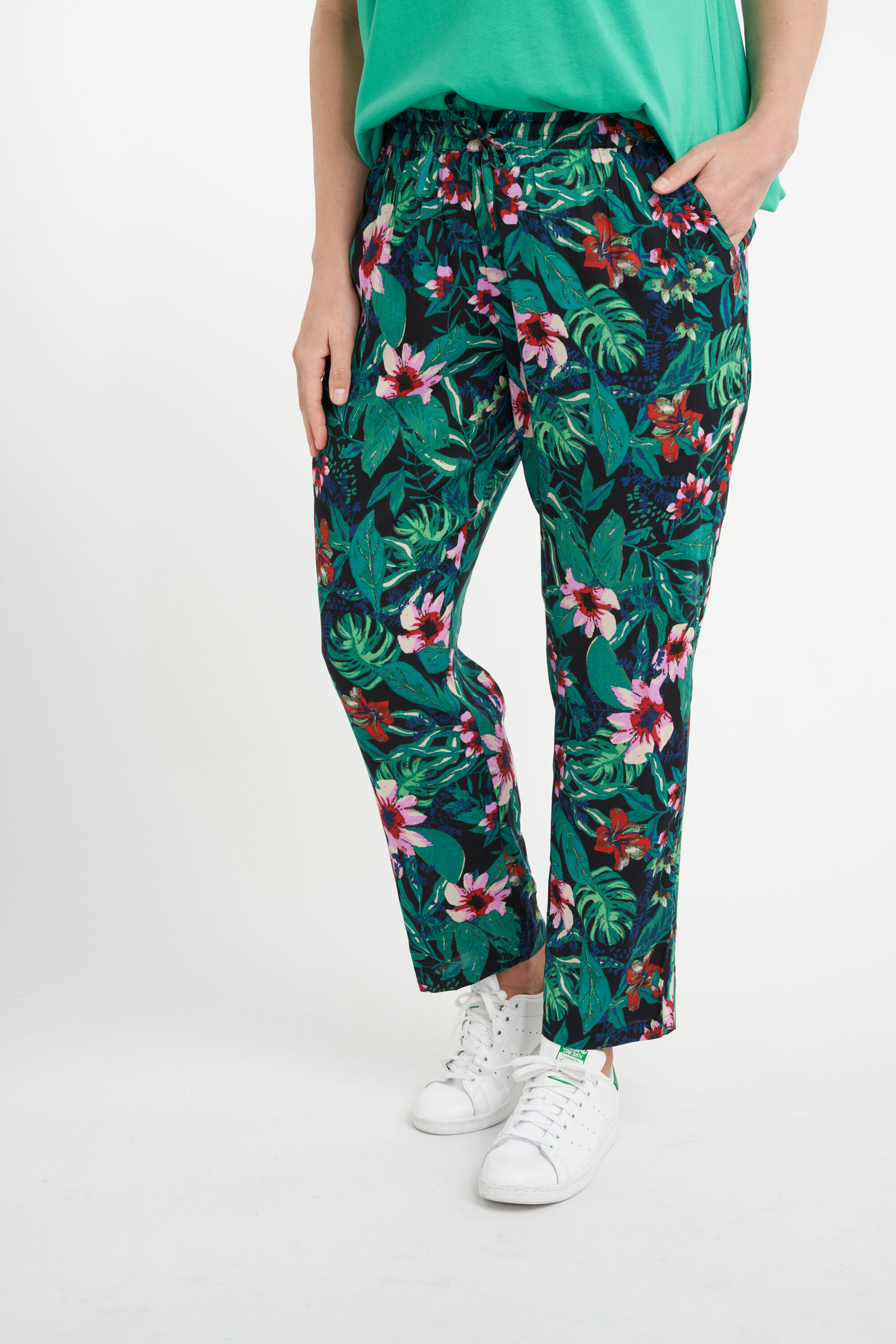 Losvallende broek image number 0