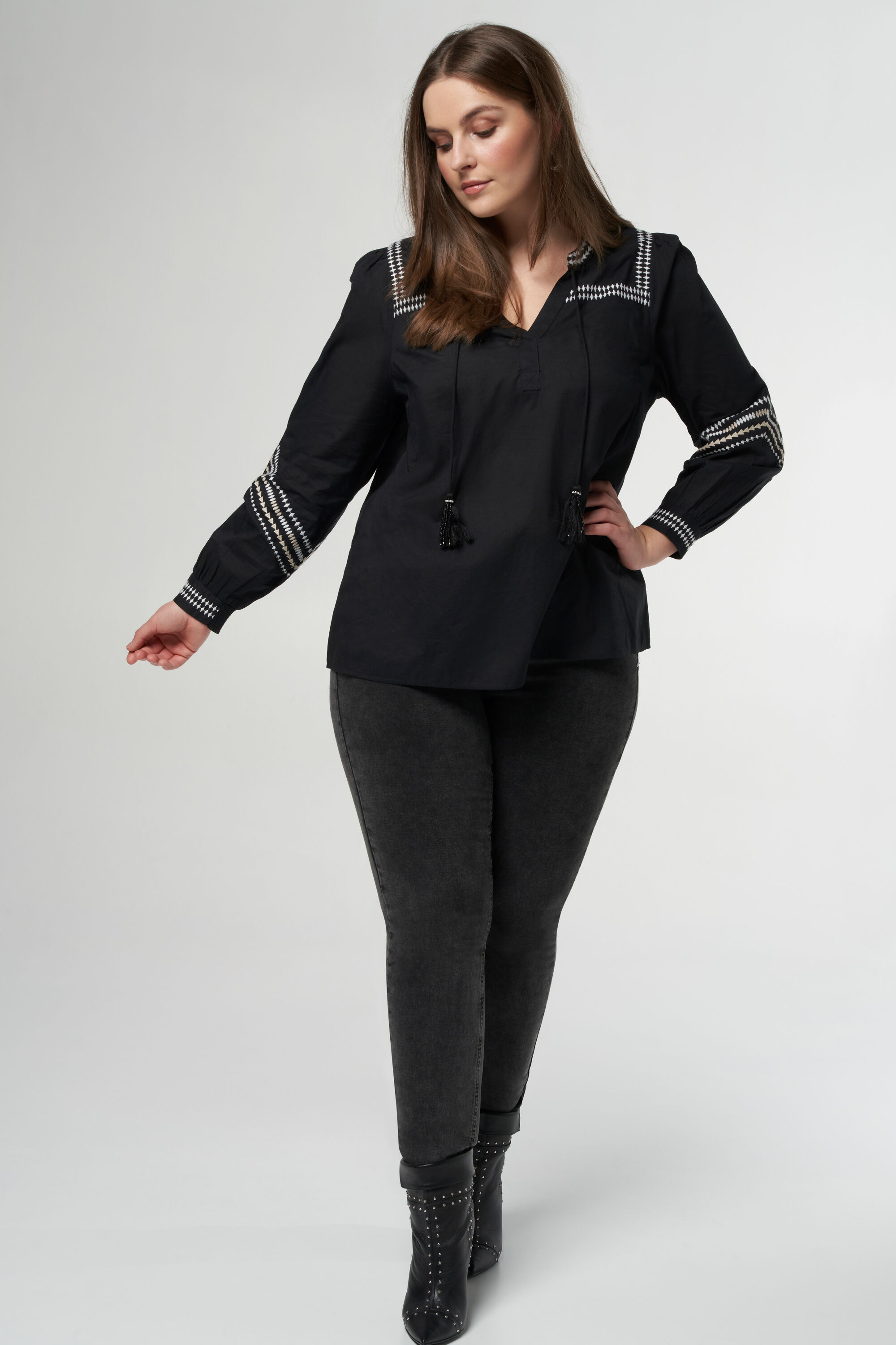 Blouse met borduursels image number 5