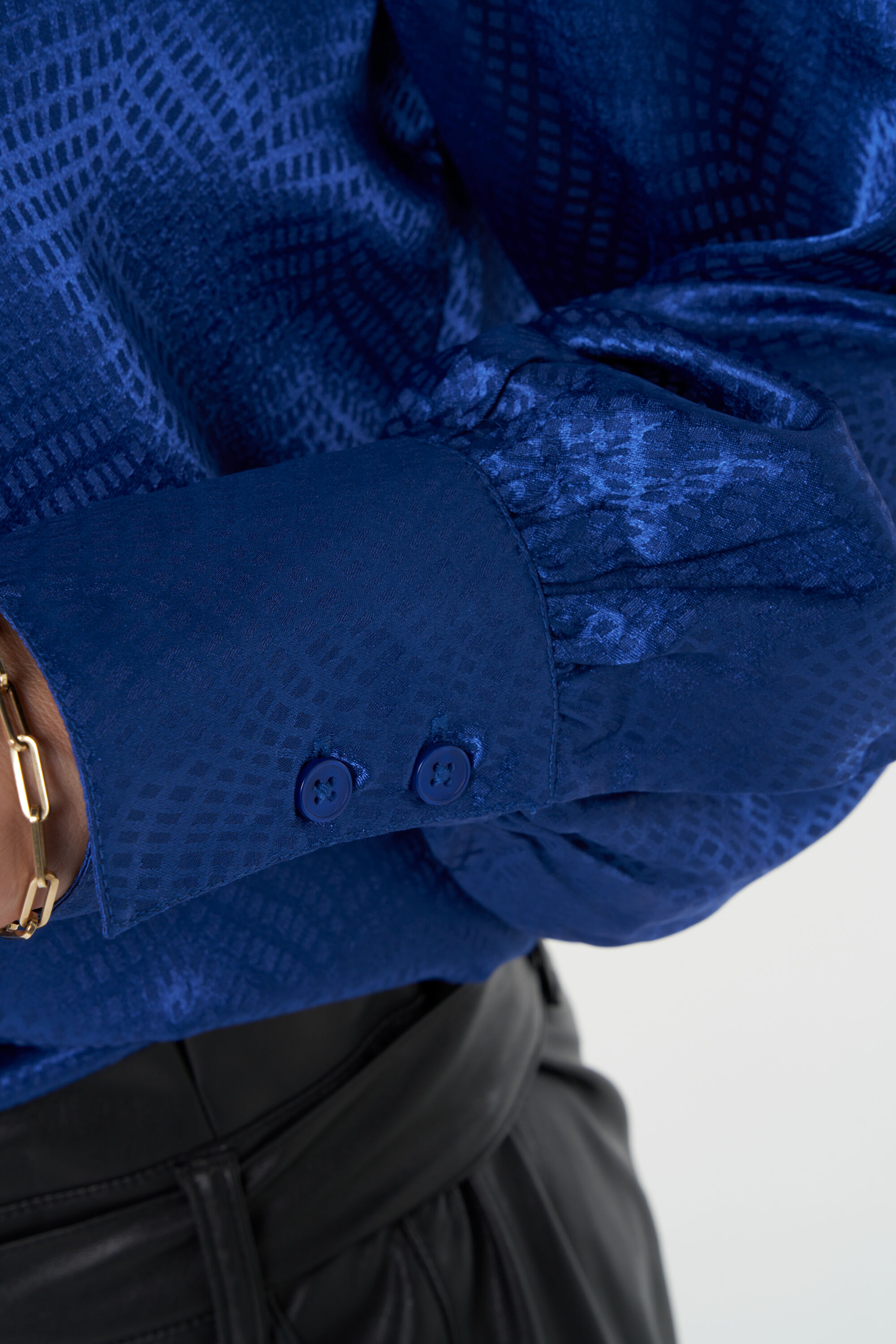 Blouse met glimmende stof image number 5