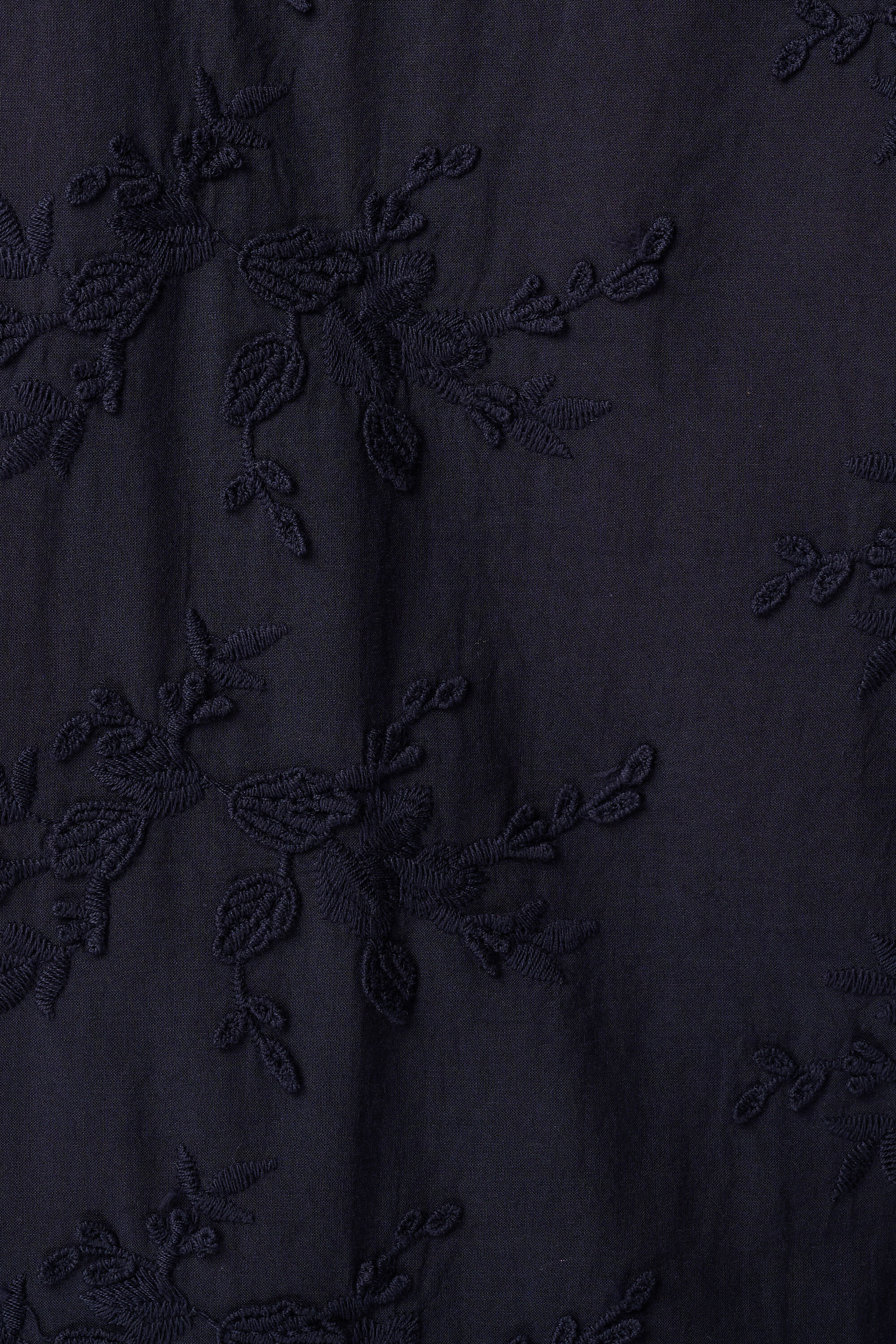 Blouse met borduursel image number 6